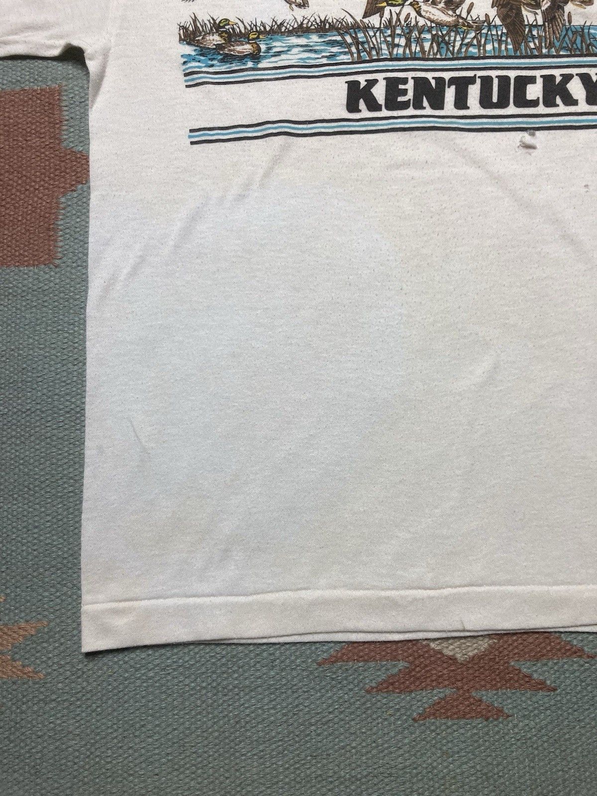 Vintage 80s t shirt Kentucky birds goose water nature small baby tee Size US S / EU 44-46 / 1 - 2 Thumbnail