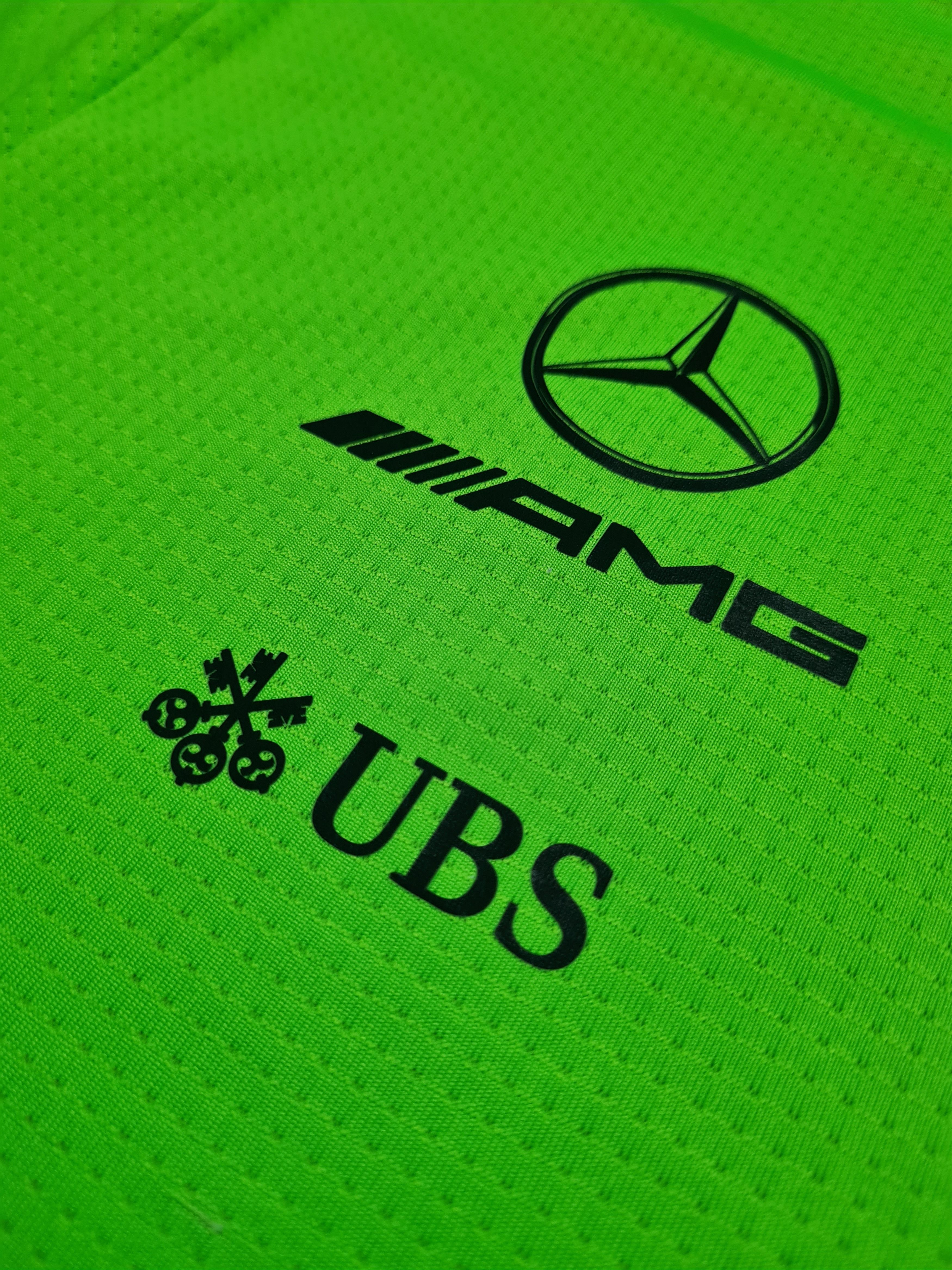 Hugo Boss Mercedes F1 AMG Petronas Team Shirt Hugo Boss Petronas Logo Size US XL / EU 56 / 4 - 5 Thumbnail