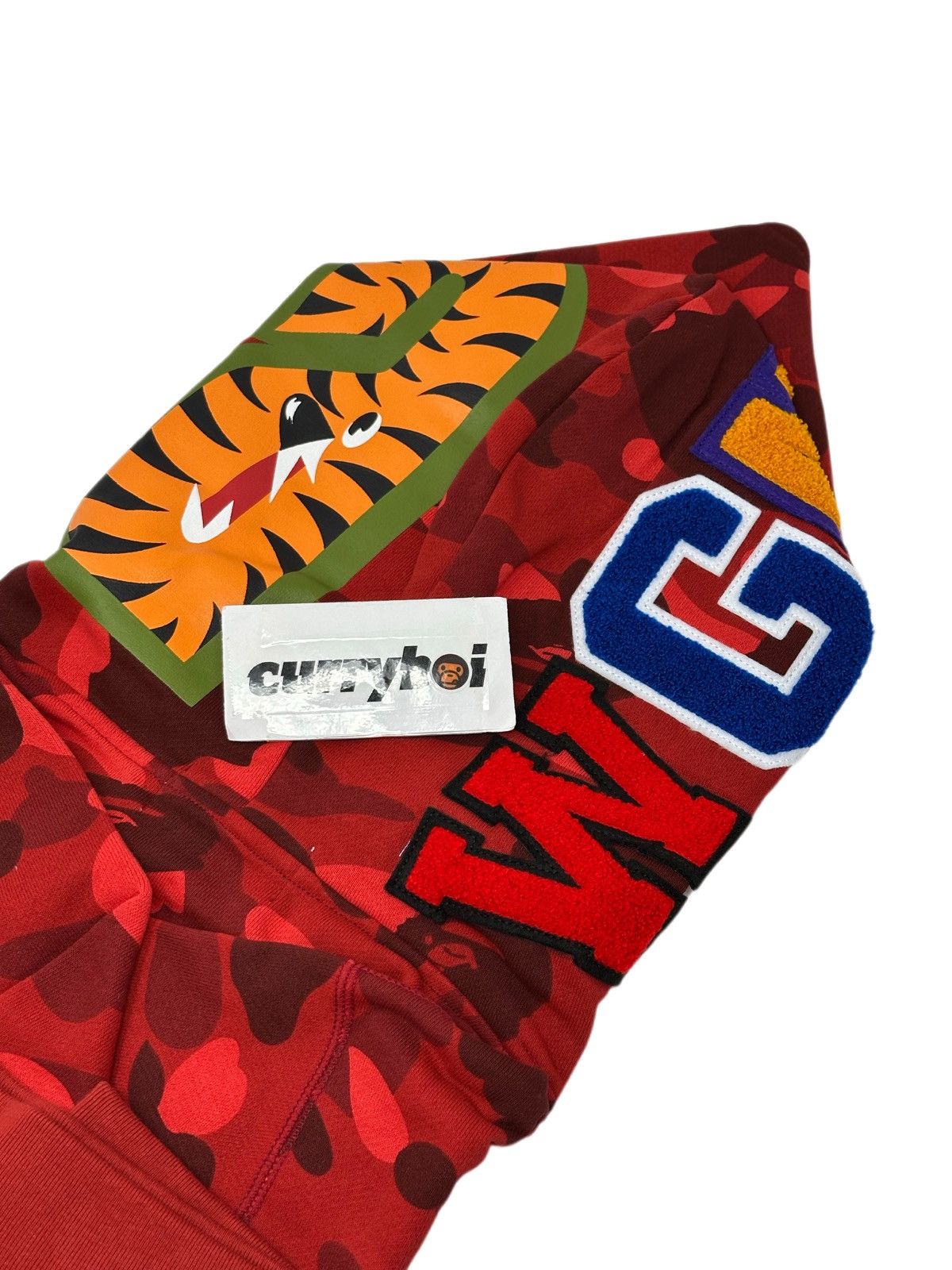 Bape BAPE Color Camo Shark Pullover Hoodie Red Size US S / EU 44-46 / 1 - 5 Thumbnail