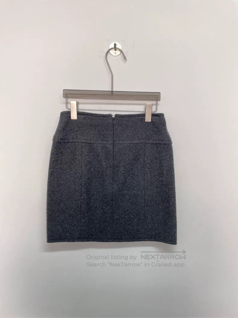 Chanel Chanel Grey skirt Size 25" / US 0 / IT 36 - 2 Thumbnail