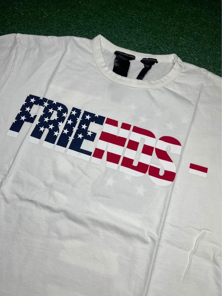 Vlone Vlone USA Friends T-shirt Size L Size US L / EU 52-54 / 3 - 2 Thumbnail