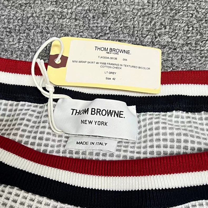 Thom Browne Thom Browne Gray waffle stripe half length dress Size 27" / US 4 / IT 40 - 3 Thumbnail