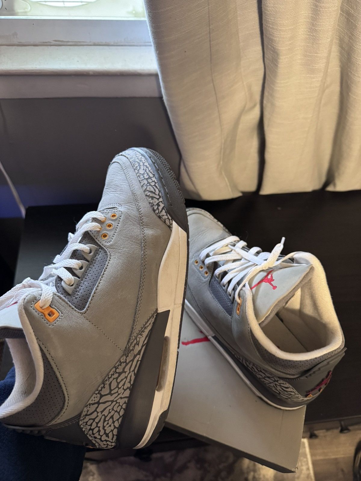 Jordan Brand × Nike Jordan 3 Cool Grey Size US 10.5 / EU 43-44 - 2 Thumbnail