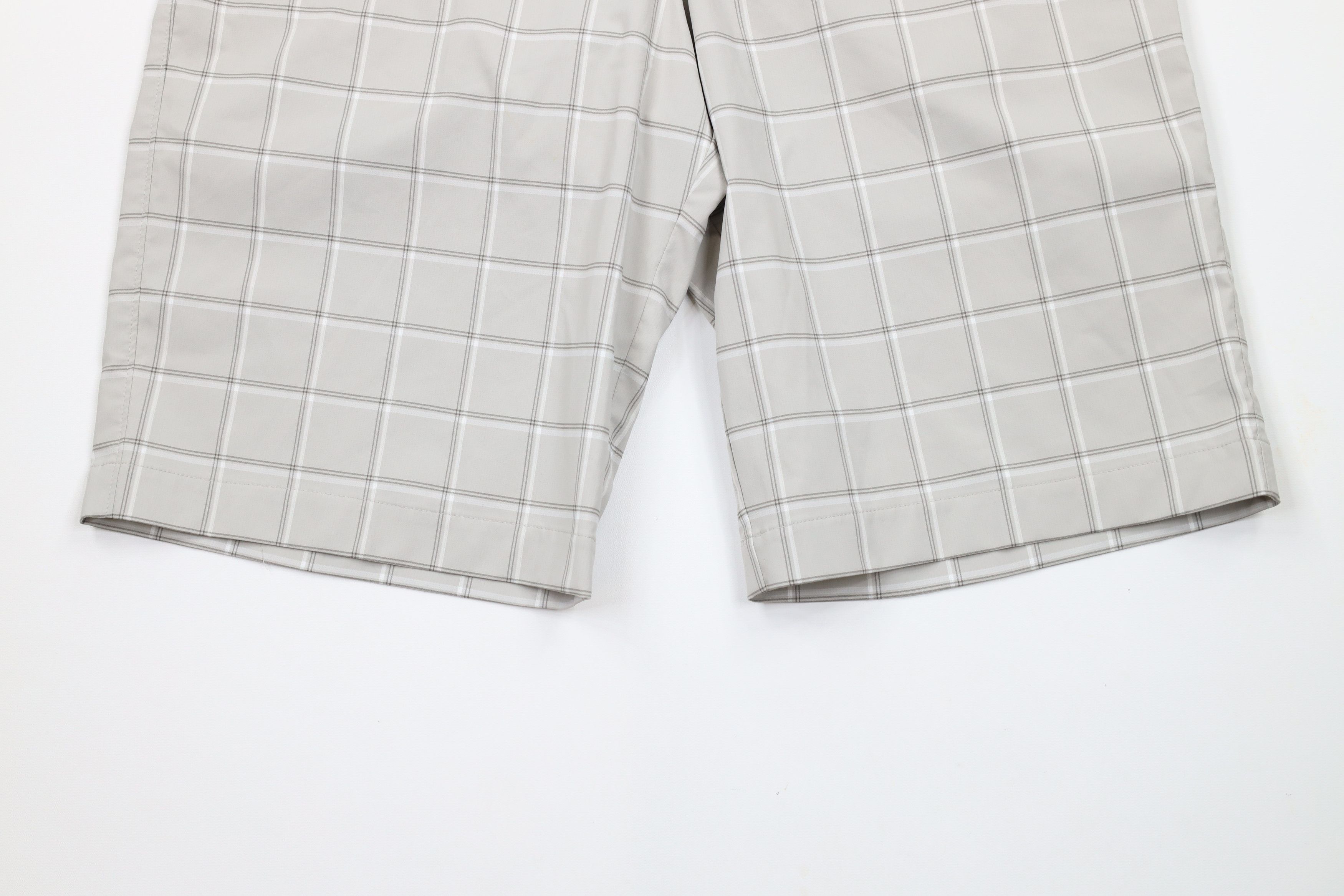 Nike × Vintage Nike Golf Front Golfing Chino Shorts Gray Plaid Polyester Size US 34 / EU 50 - 4 Thumbnail