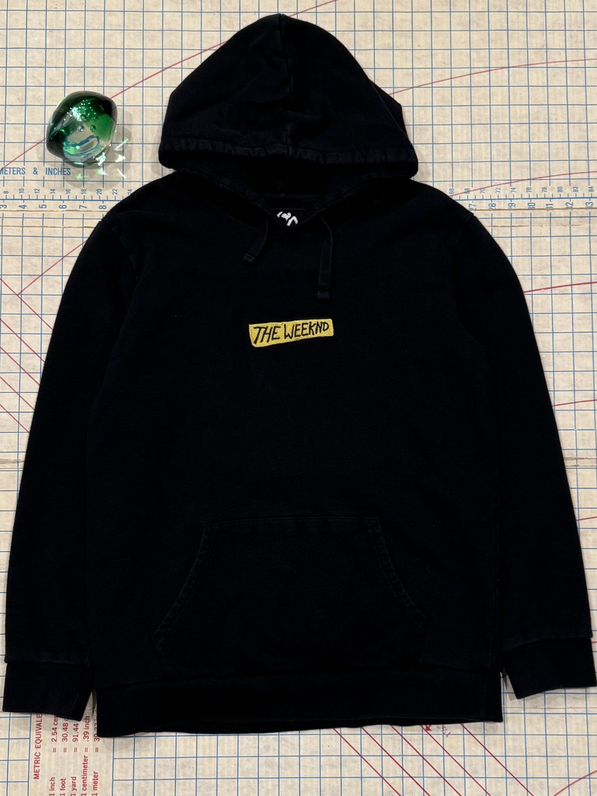 XO XO The Weeknd Pull Over Hoodie Big Back Graphic Large Size US L / EU 52-54 / 3 - 5 Thumbnail
