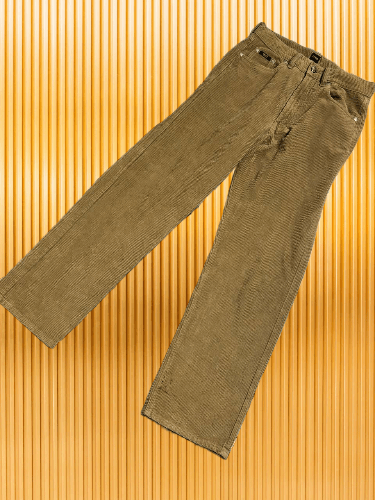 Hugo Boss Vintage Hugo Boss Jeans Velvet Chino Pants Size US 32 / EU 48 - 1 Thumbnail