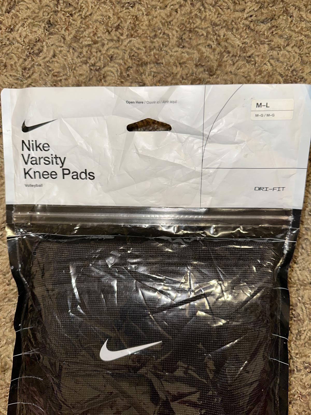 Nike Nike Varsity Knee Pad Size ONE SIZE - 2 Thumbnail