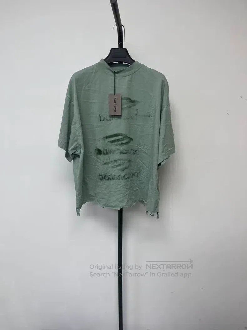 Balenciaga Balenciaga Cotton Printed Round Neck Frayed T-Shirt, Women Size M / US 6-8 / IT 42-44 - 1 Thumbnail