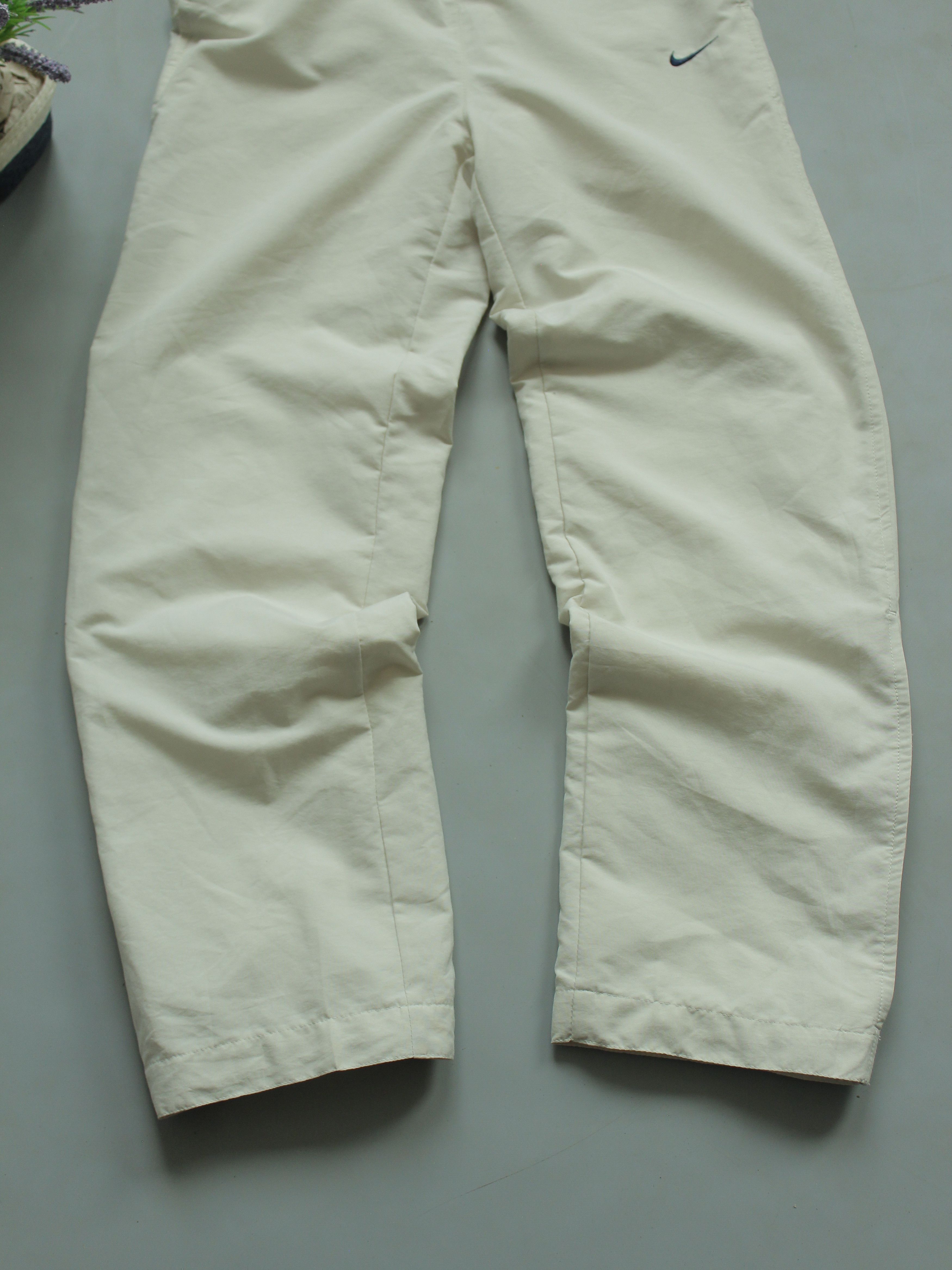Nike × Vintage Nike Vintage Youth M Womens XS-S Beige Milky Pants Swoosh Size 28" / US 6 / IT 42 - 4 Thumbnail