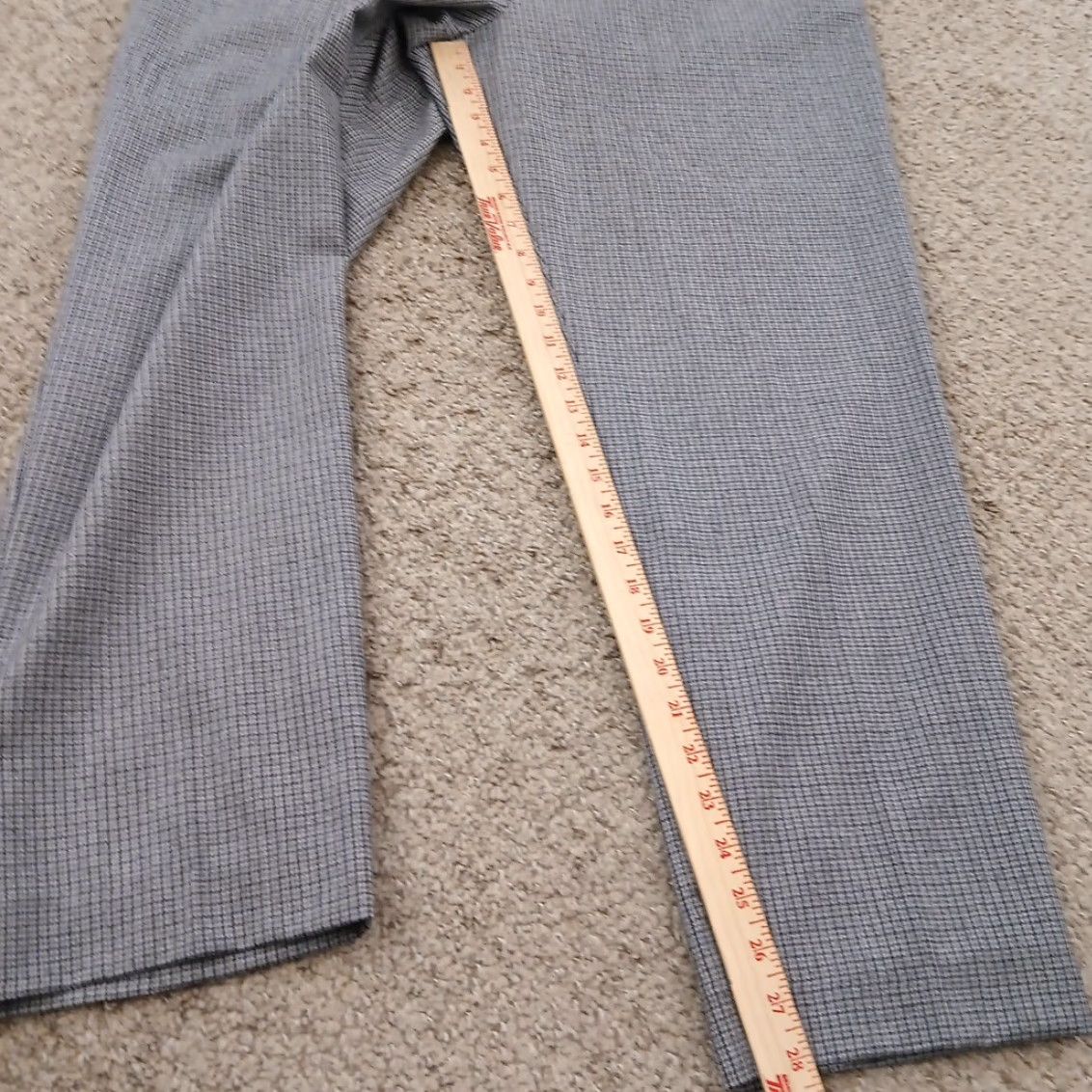 Talbots Talbots Dress Pants Womens Size 16 Gray Plaid Flannel 38x28 High Rise Straight Pockets Lined Wool Spandex Regular Pants Womens Size 38" / US 16 / IT 52 - 6 Thumbnail