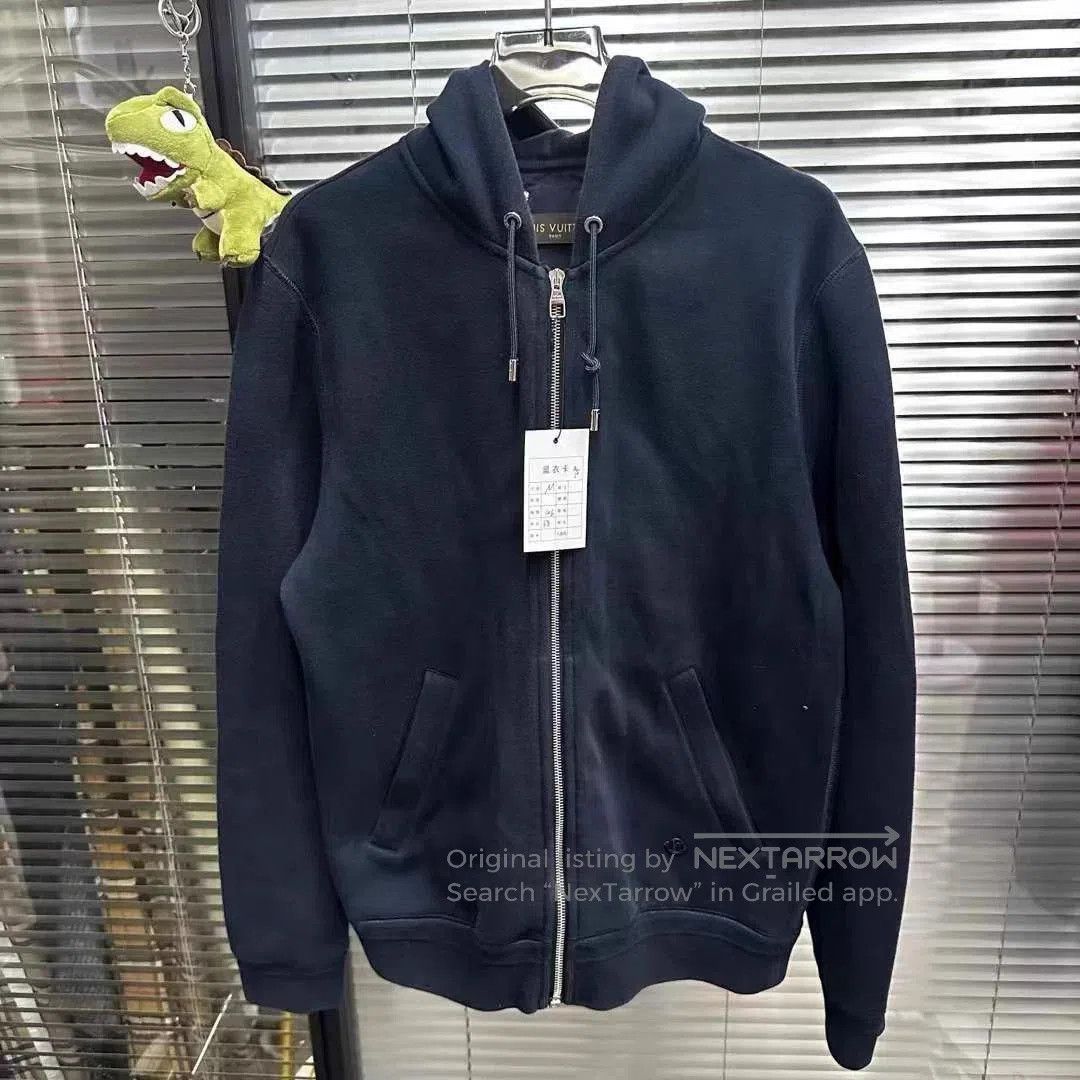 Louis Vuitton Black Zip-Up Hoodie. Size US M / EU 48-50 / 2 - 1 Thumbnail