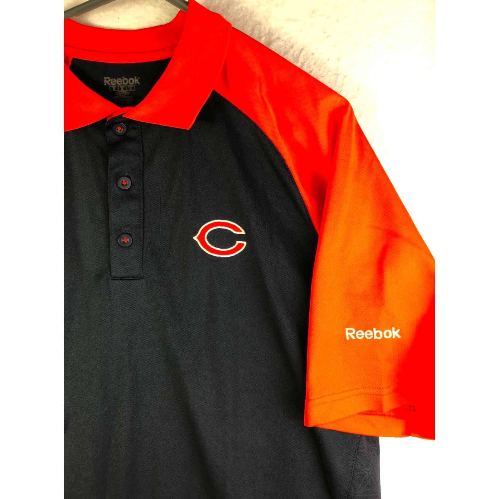 Reebok Reebok NFL Chicago Bears Mens L Short Sleeve Collared Shirt 100% Polyester Polo Football Blue Bears Logo Solid Batm an? Size US L / EU 52-54 / 3 - 2 Thumbnail
