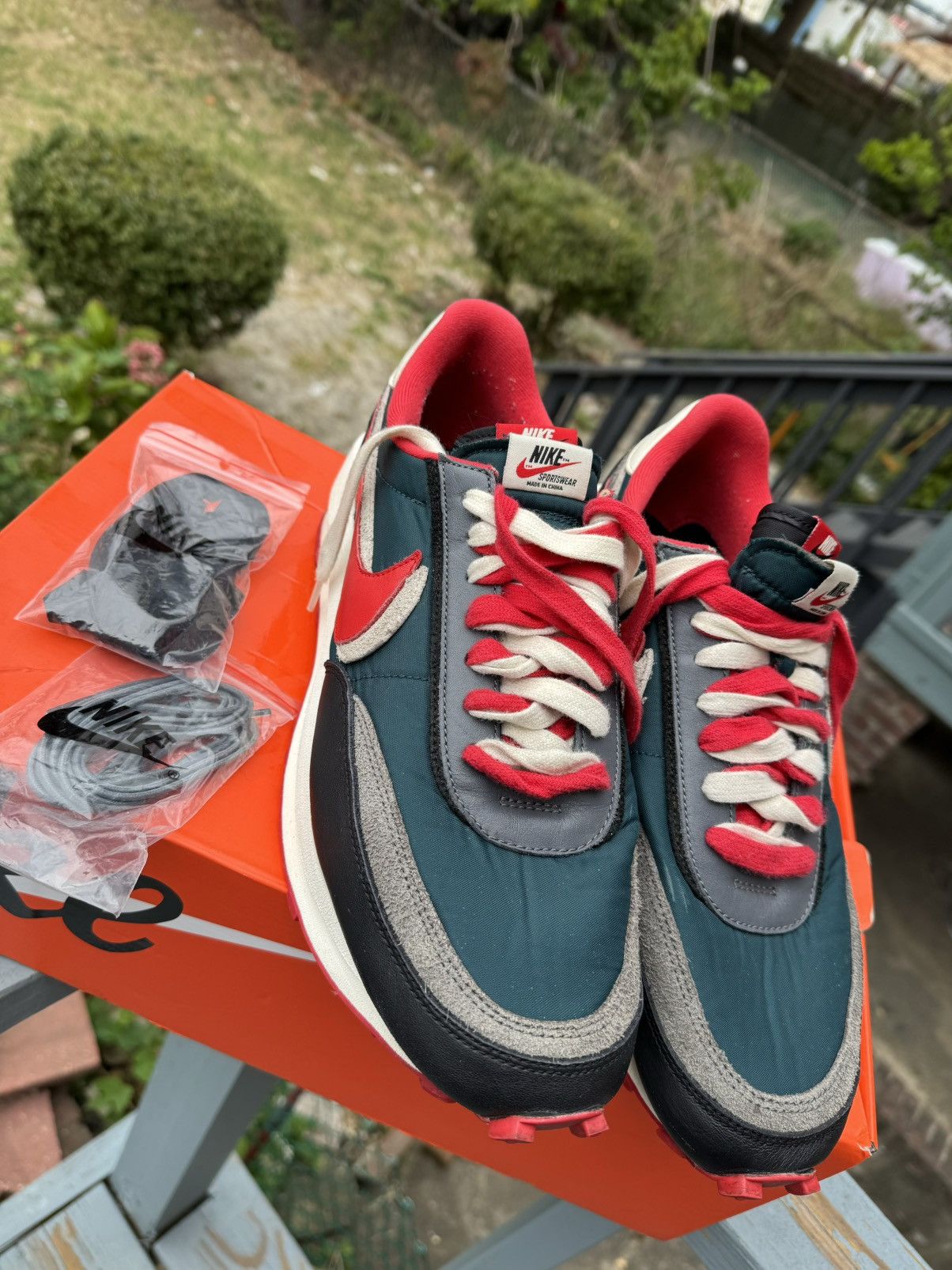 Nike × Sacai × Undercover Nike x Undercover x sacai x LDWaffle "Midnight Spruce" Size US 13 / EU 46 - 8 Thumbnail