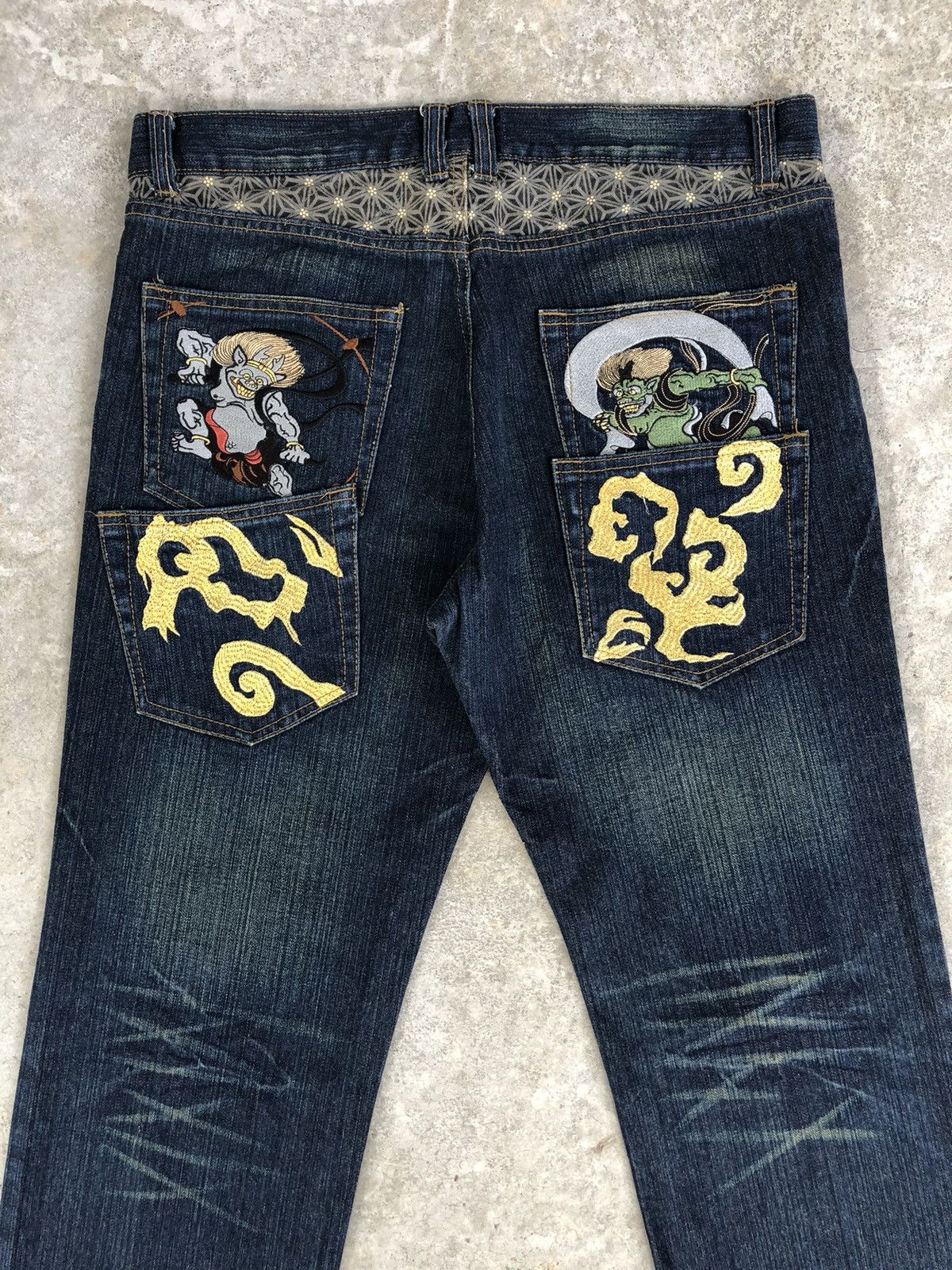 Japanese Brand Japanese Fujin & Raijin Embroidered Jeans Distressed Jeans Size US 36 / EU 52 - 8 Thumbnail
