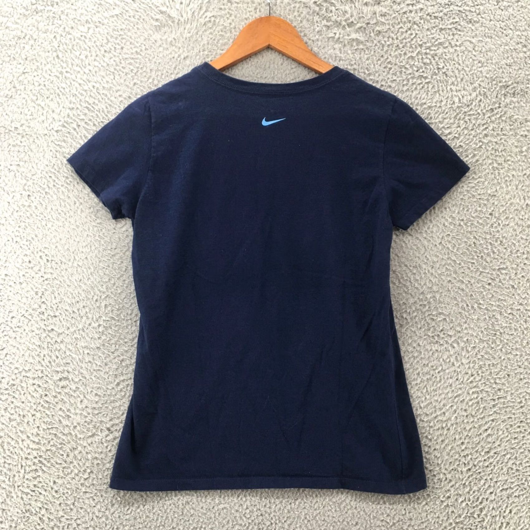 Nike Nike Better Today Best Tomorrow Graphic T-Shirt Womens M Blue Slim Short Sleeve Size M / US 6-8 / IT 42-44 - 7 Thumbnail