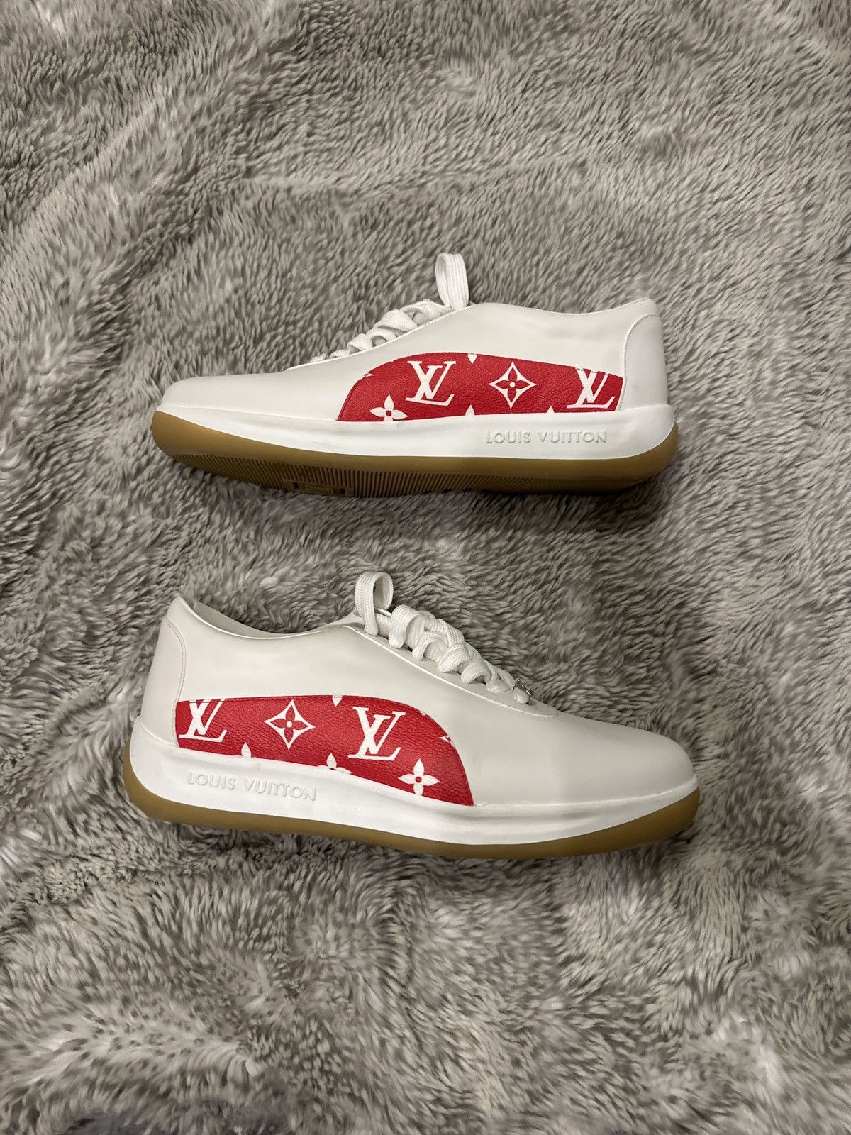 Louis Vuitton × Supreme Louis Vuitton x Supreme Run Away Sneaker Size US 7.5 / EU 40-41 - 2 Thumbnail