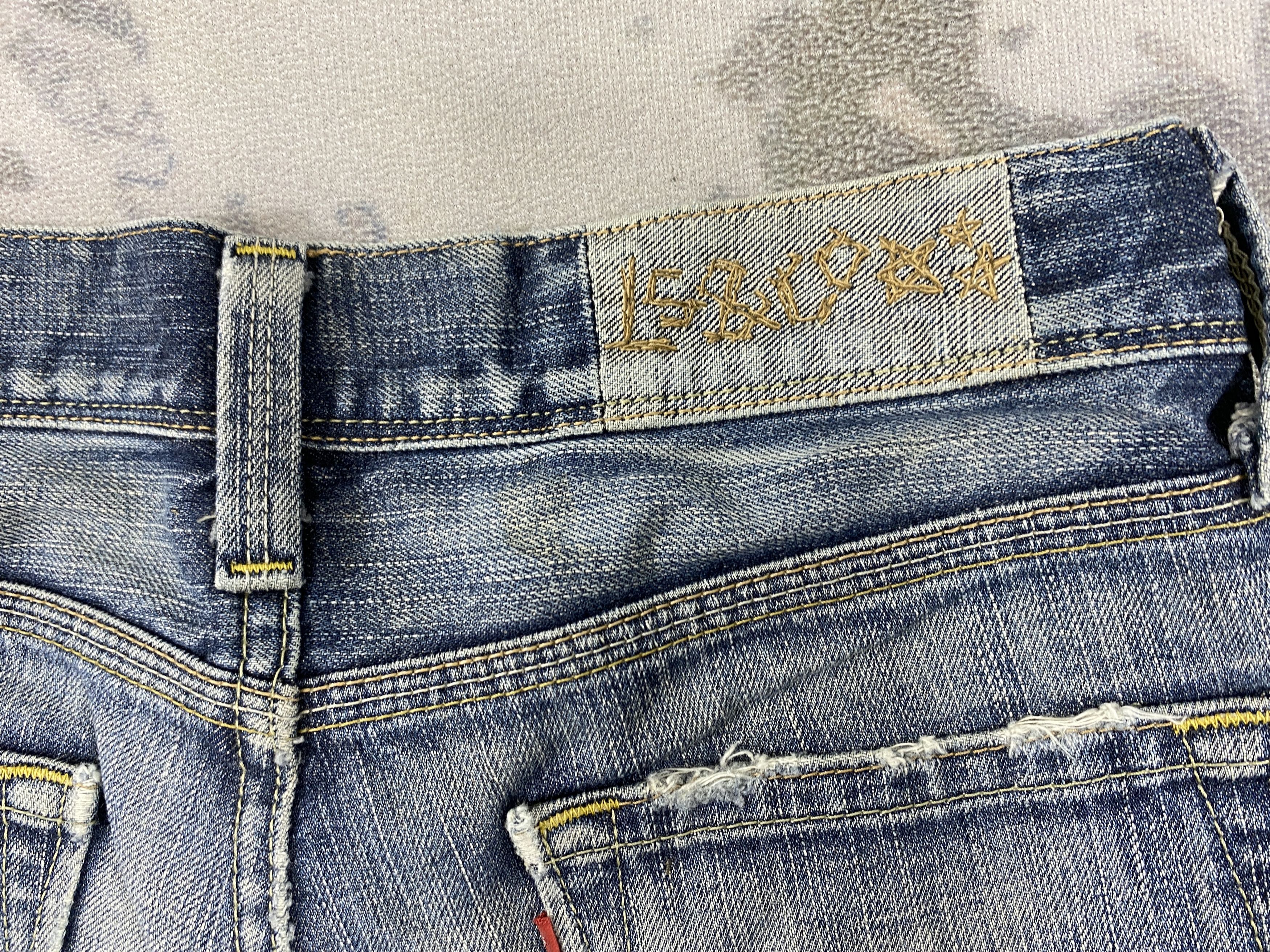 Levi's Distressed Blue Vintage Levi's Jeans 30x29.5 Denim- JN3709 Size 30" / US 8 / IT 44 - 11 Thumbnail