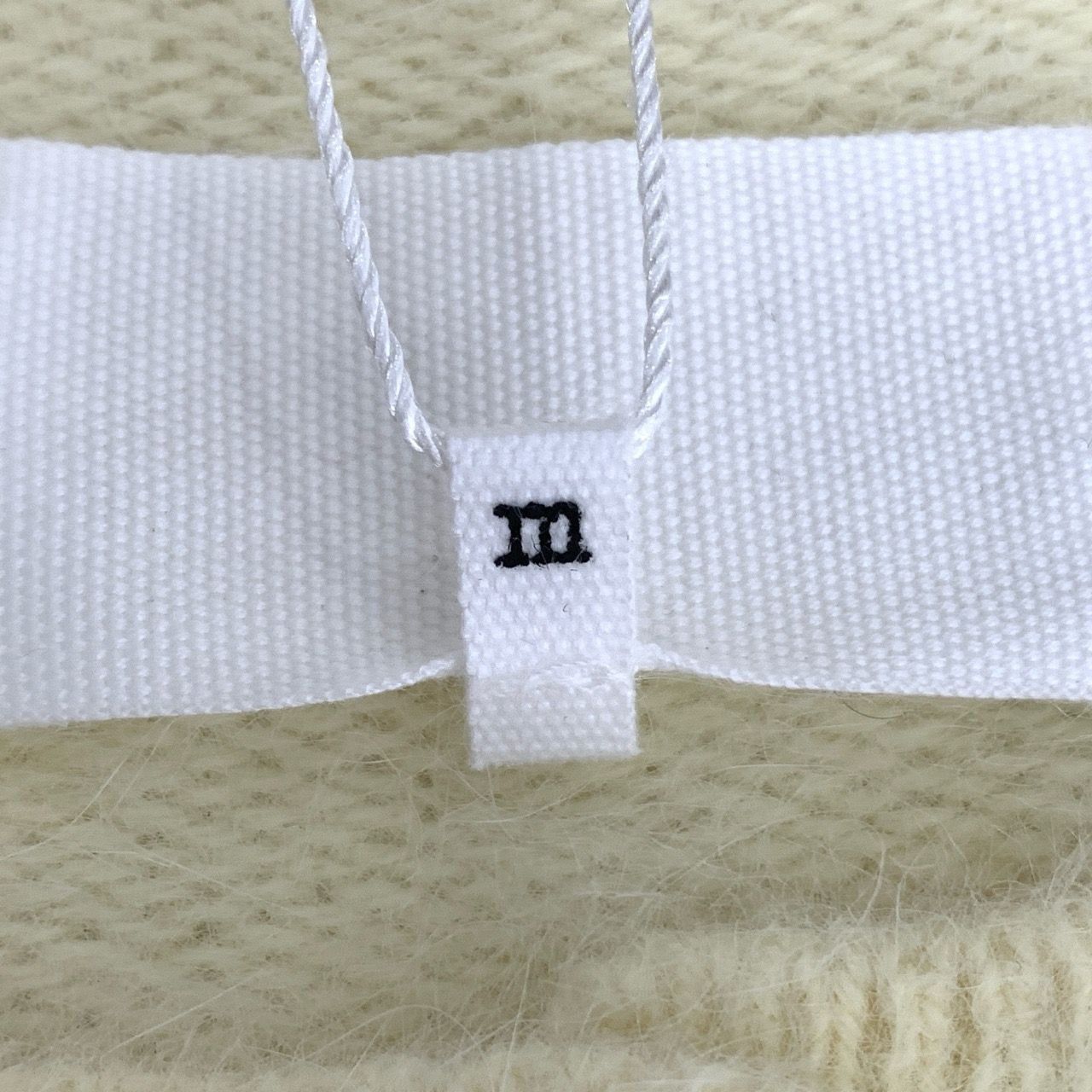 Maison Margiela Maison Margiela Womens Cream Angora Blend Cardigan With Blue Size M / US 6-8 / IT 42-44 - 8 Thumbnail