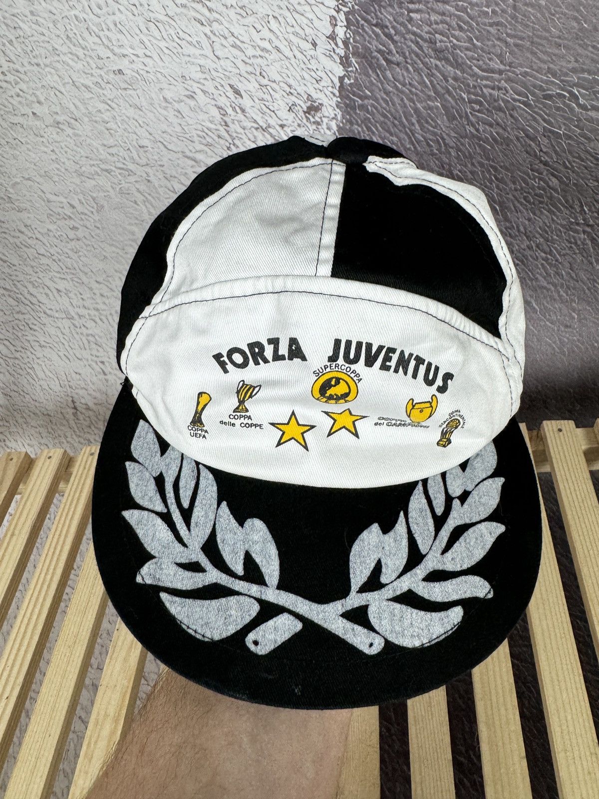 Vintage Forza Juventus vintage soccer fan cap Size ONE SIZE - 2 Thumbnail