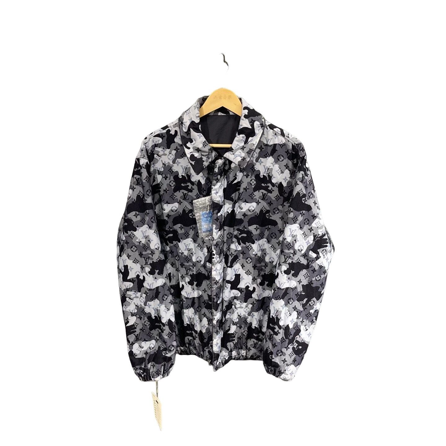 Louis Vuitton Louis Vuitton Camo Monogram Reversible Jacket 52 Size US L / EU 52-54 / 3 - 1 Thumbnail