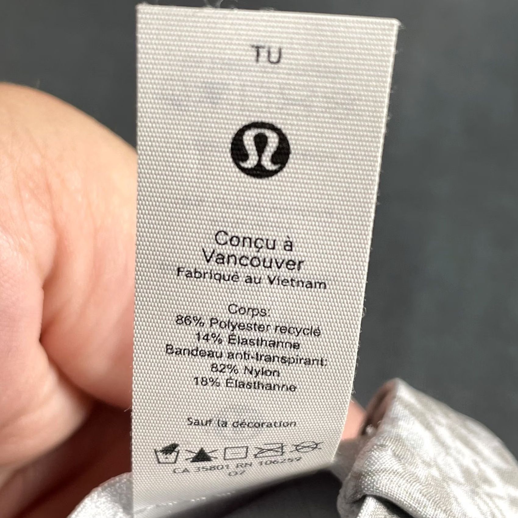 Lululemon VINTAGE? No. Size ONE SIZE - 8 Thumbnail