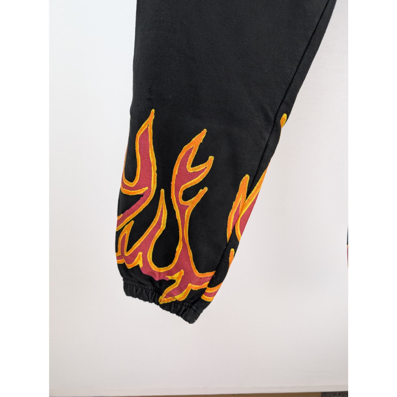 Palm Angels o1rshd1 GD Graffiti Flames 🔥 Sweatpants in Black / Red Size US 36 / EU 52 - 17 Thumbnail