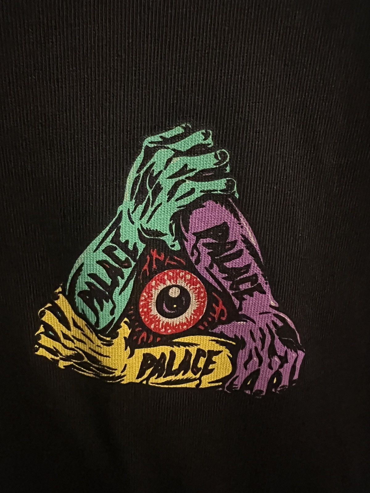 Palace × Vintage Palace Arms Tee Size US M / EU 48-50 / 2 - 3 Thumbnail