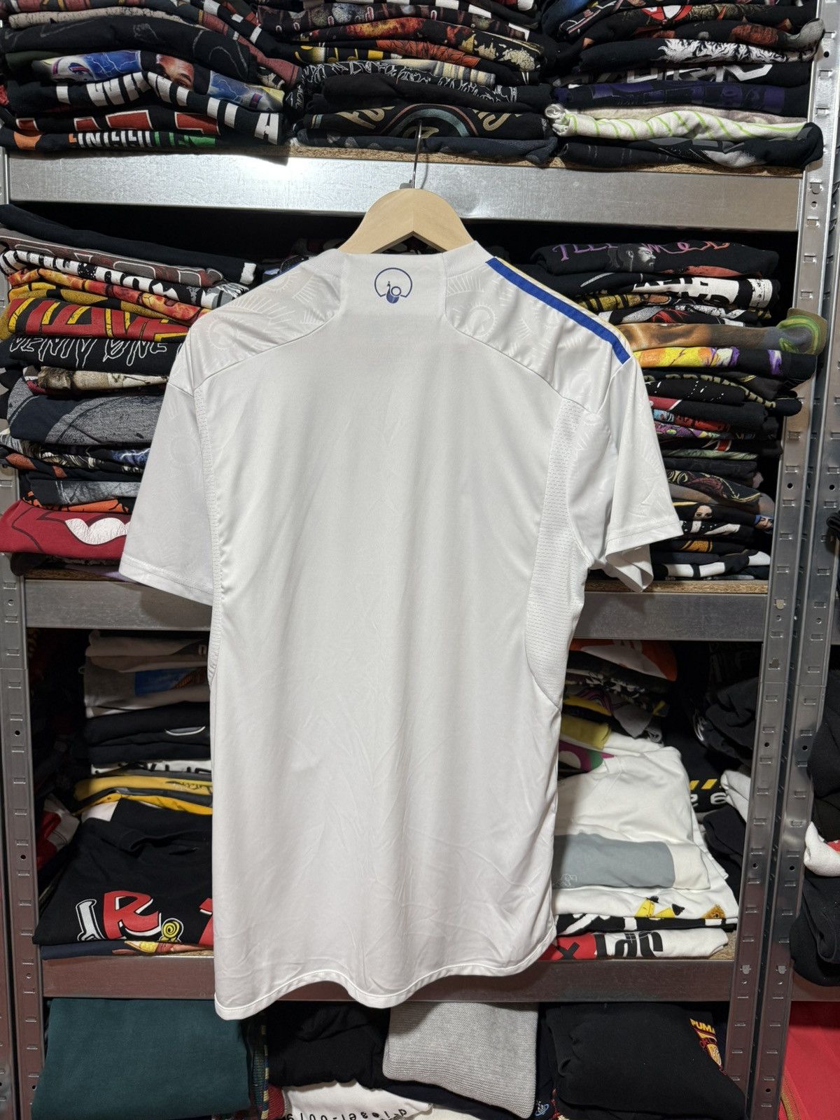 Adidas Adidas Leeds United 2023 Training Football Soccer Jersey Size US M / EU 48-50 / 2 - 2 Thumbnail