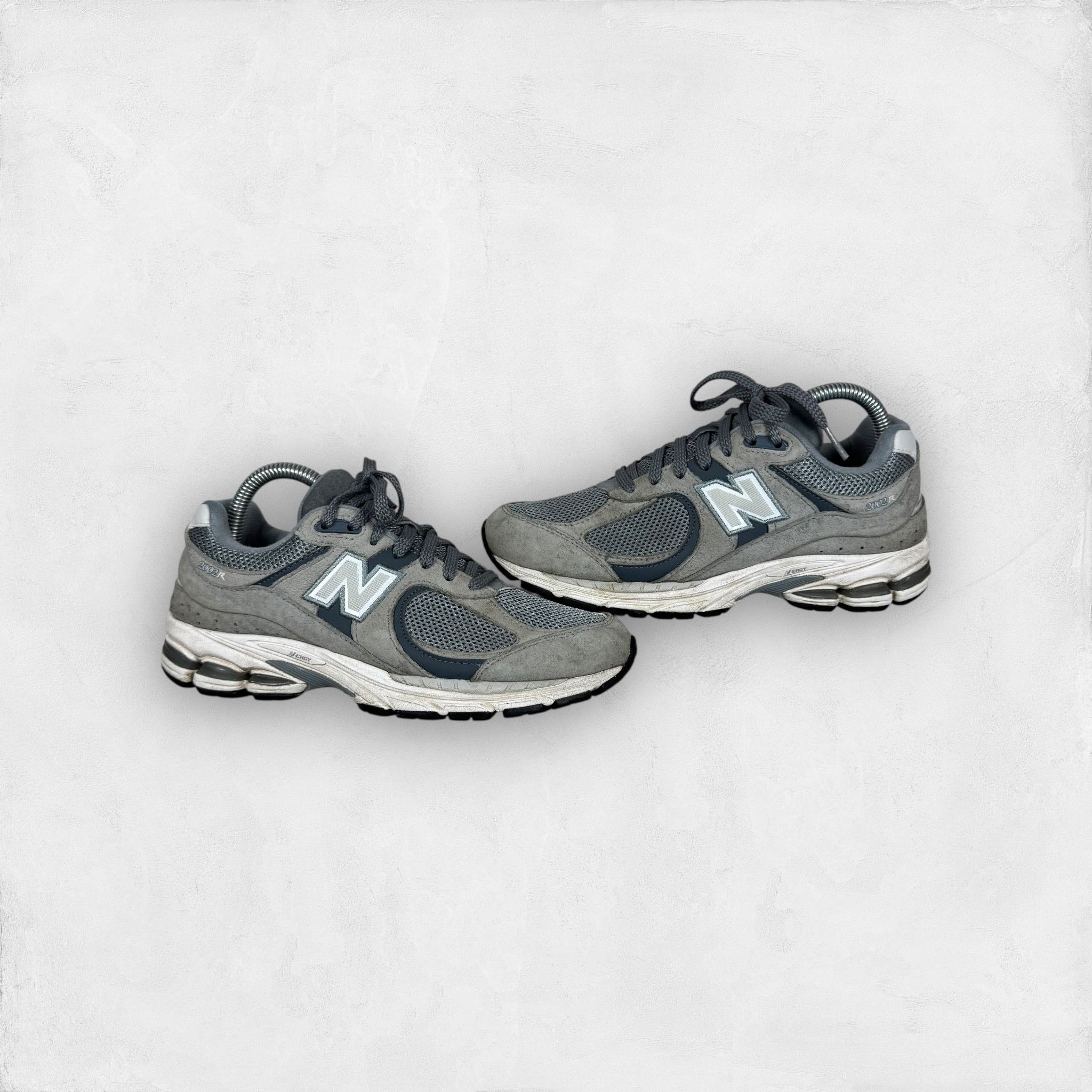 New Balance New Balance 530 M2002RDT Mens Gray Running Sneaker Shoes 5.5 Size US 5.5 / EU 38 - 1 Thumbnail