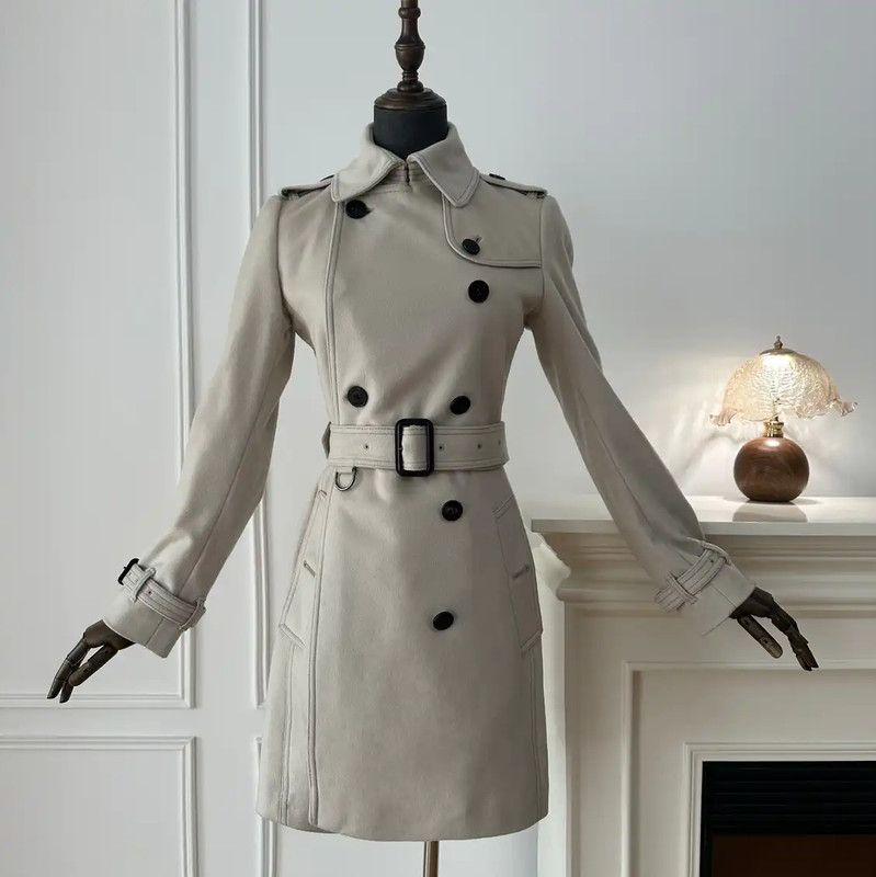 Burberry Burberry Women's Trench Coat in Beige Gray Size S / US 4 / IT 40 - 1 Thumbnail