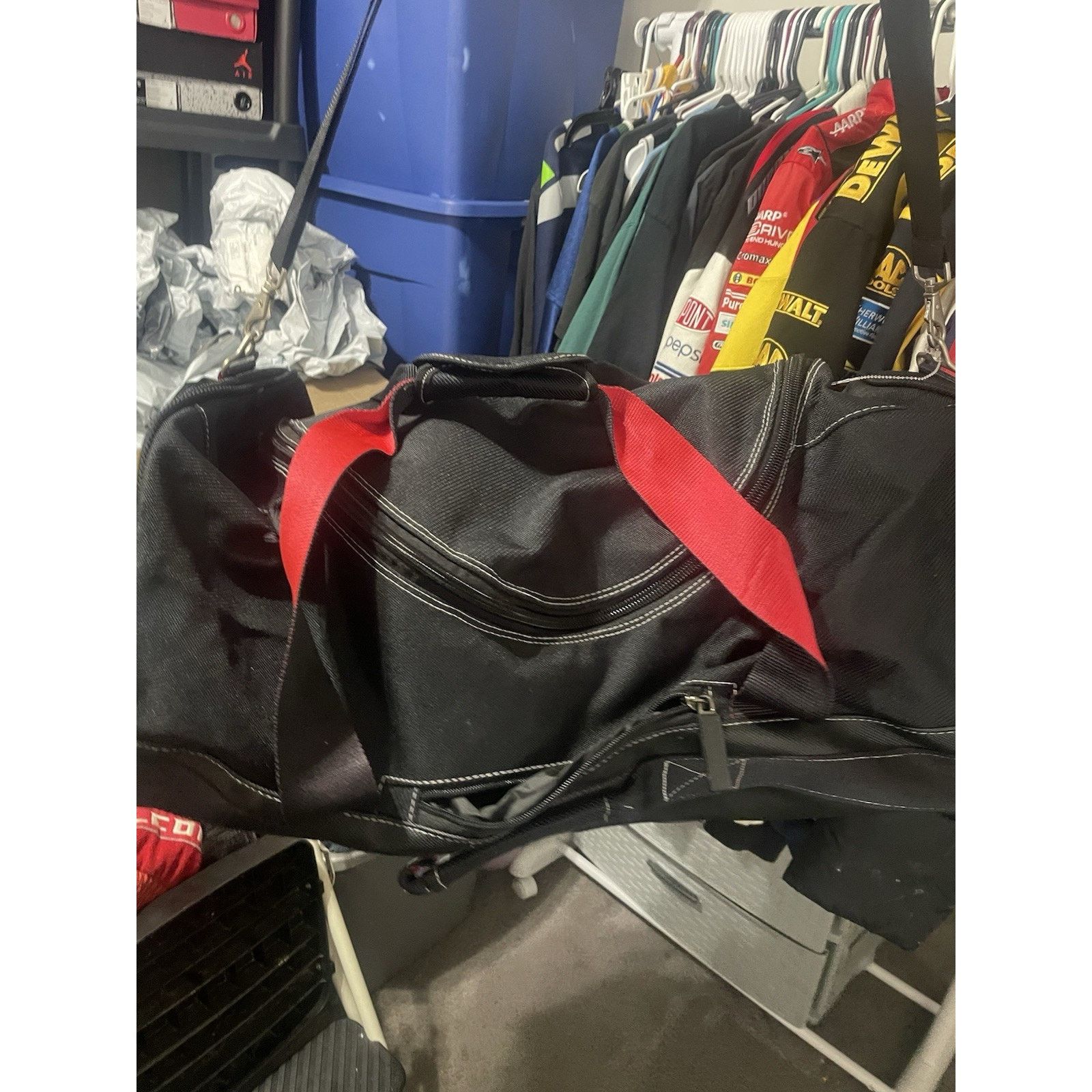 Marlboro VTG Marlboro Compass Adventure Large Duffle Bag New W/o Tags Size ONE SIZE - 3 Thumbnail