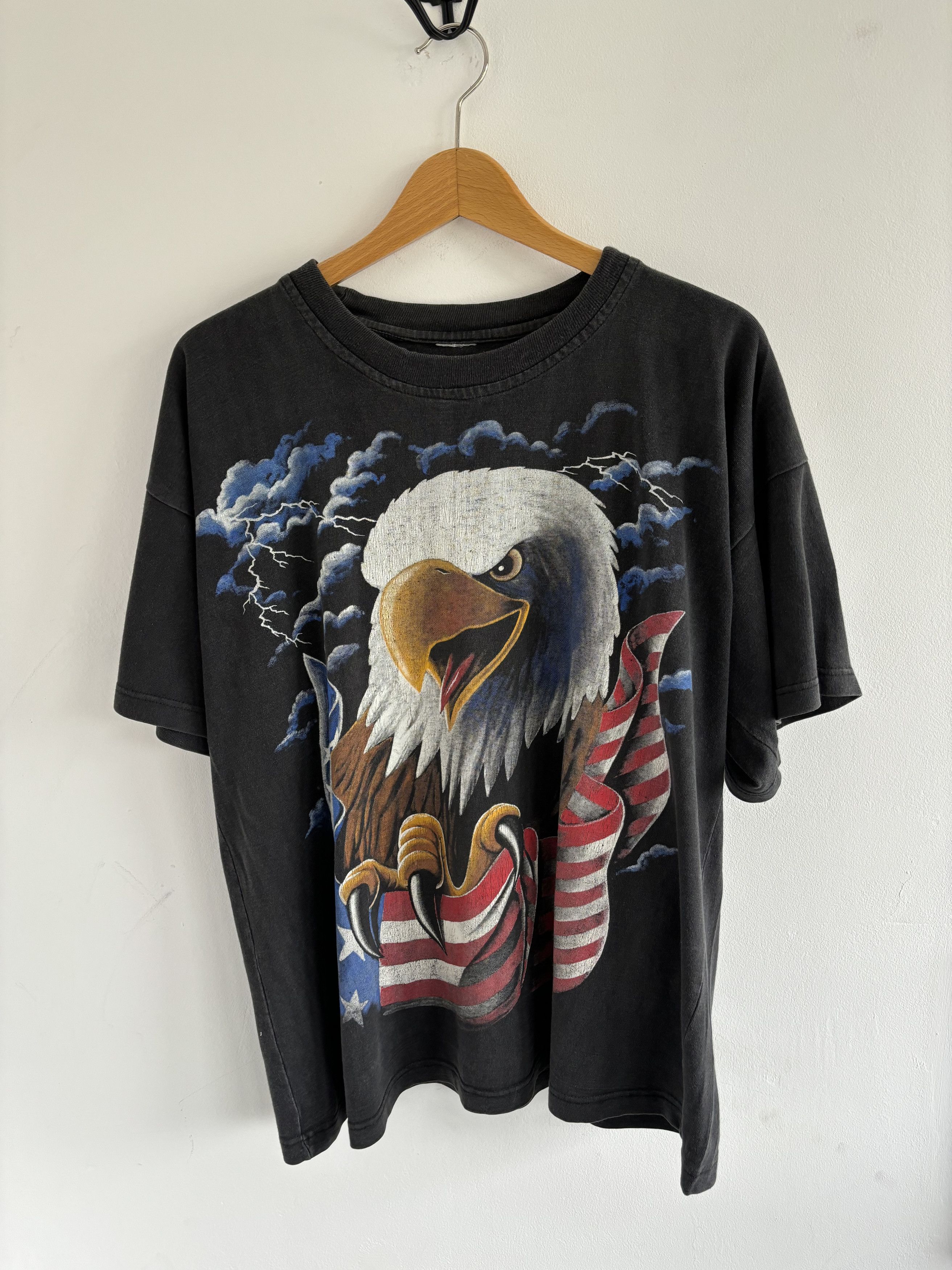 Other Vintage Eagle American Flag Thunder Faded Tee Size US L / EU 52-54 / 3 - 1 Thumbnail