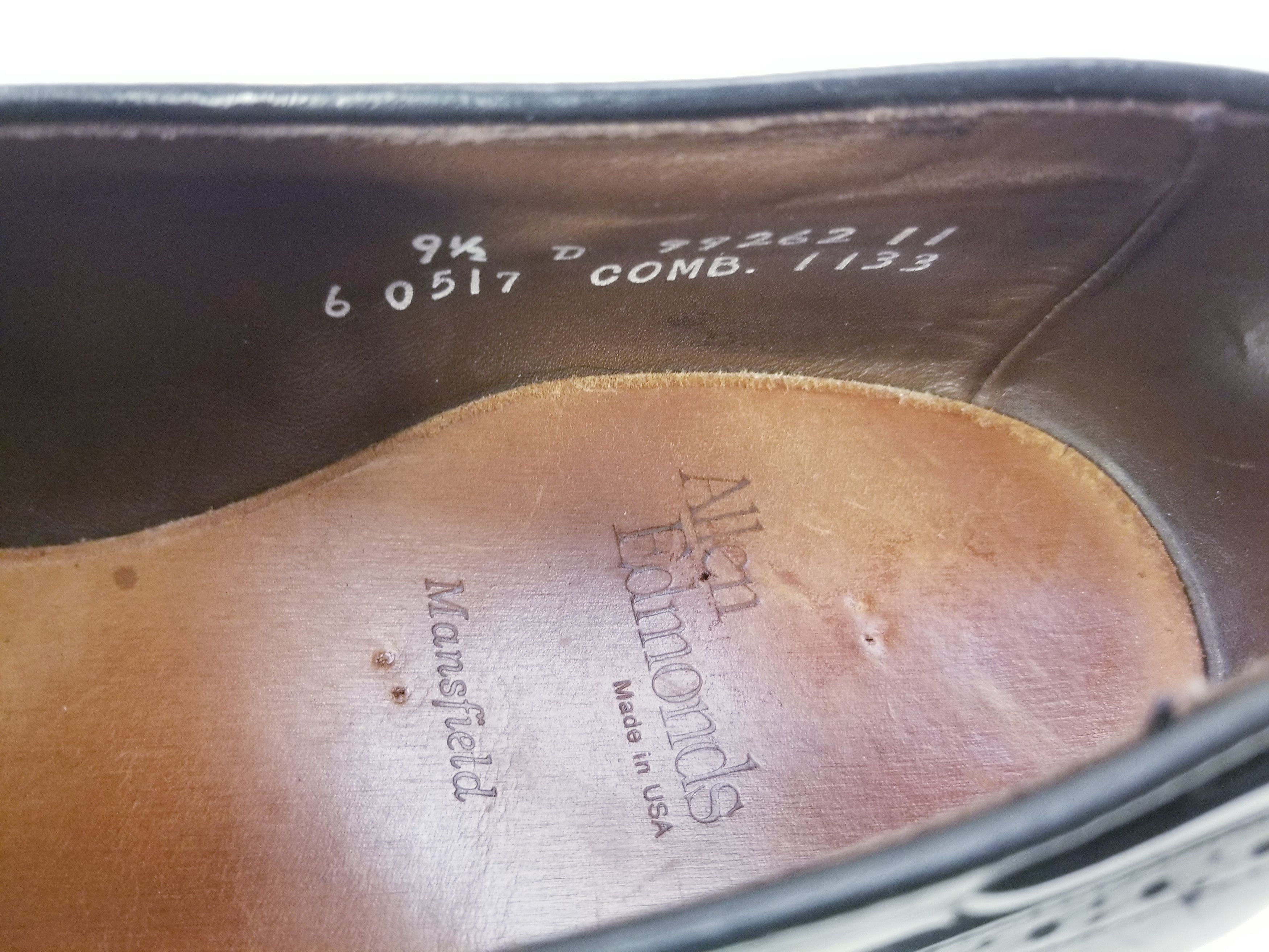 Allen Edmonds MANSFIELD TASSEL WINGTIP Size US 9.5 / EU 42-43 - 9 Thumbnail