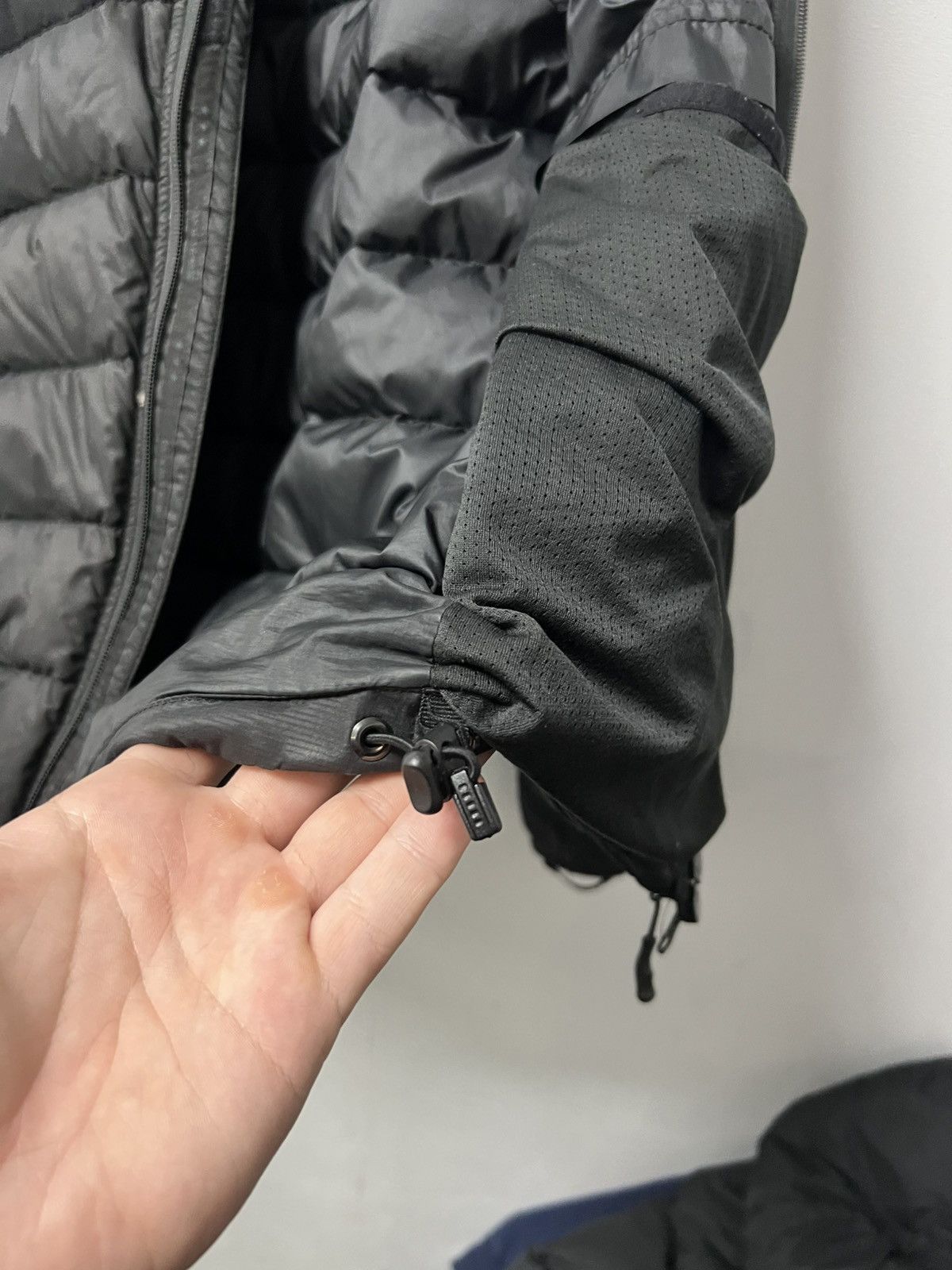 Canada Goose Canada Goose black label men’s puffer jacket - rare. Size US L / EU 52-54 / 3 - 21 Thumbnail