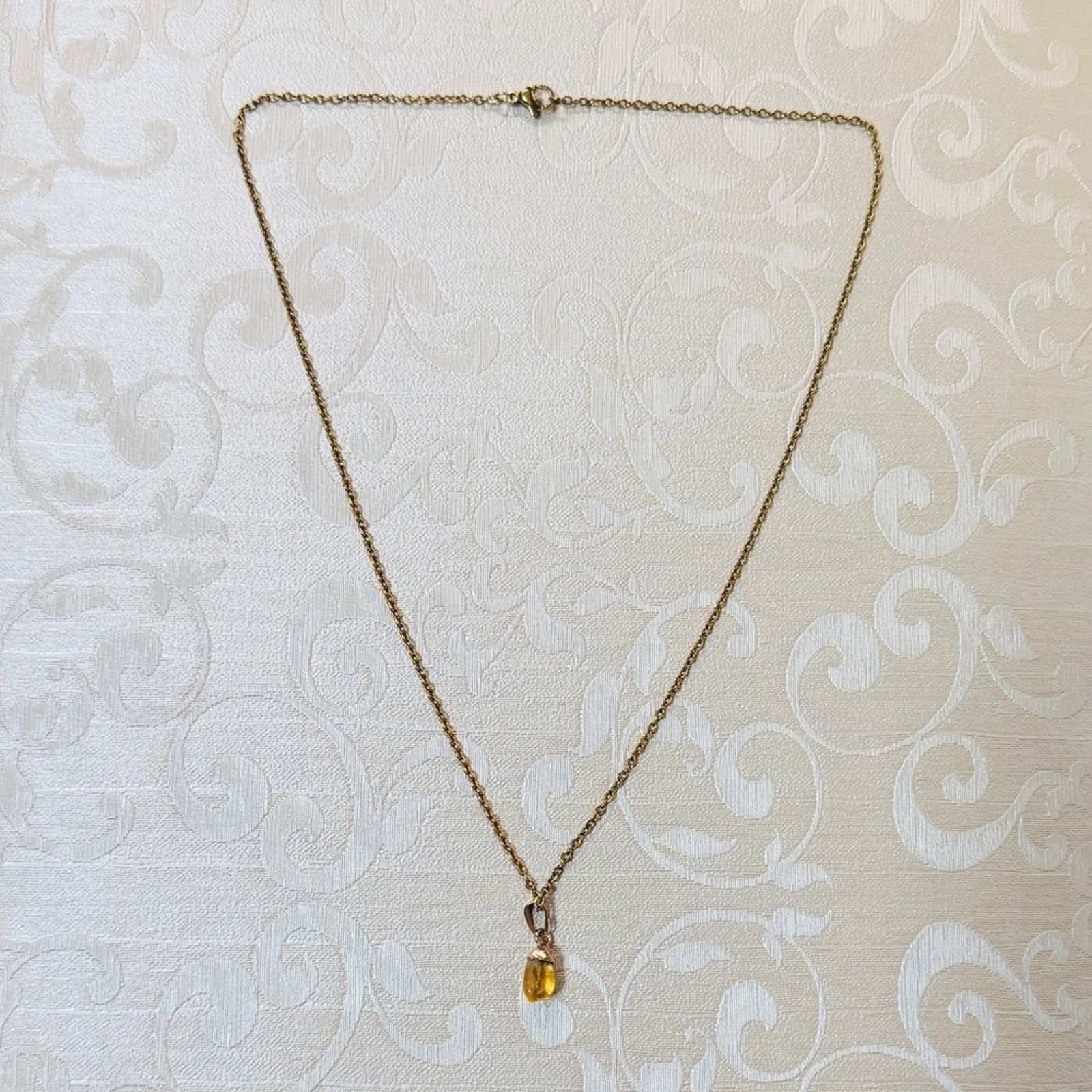 Handmade Gold Tone Citrine Pendant Necklace Size ONE SIZE - 2 Thumbnail