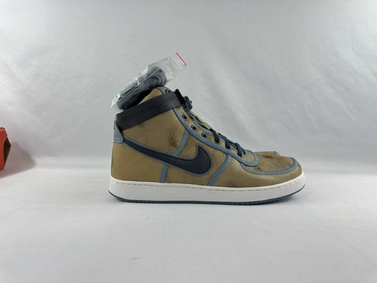 Nike Nike Vandal Supreme Premium 'Sand Dark Blue Grey' 2004 Size US 13 / EU 46 - 1 Thumbnail