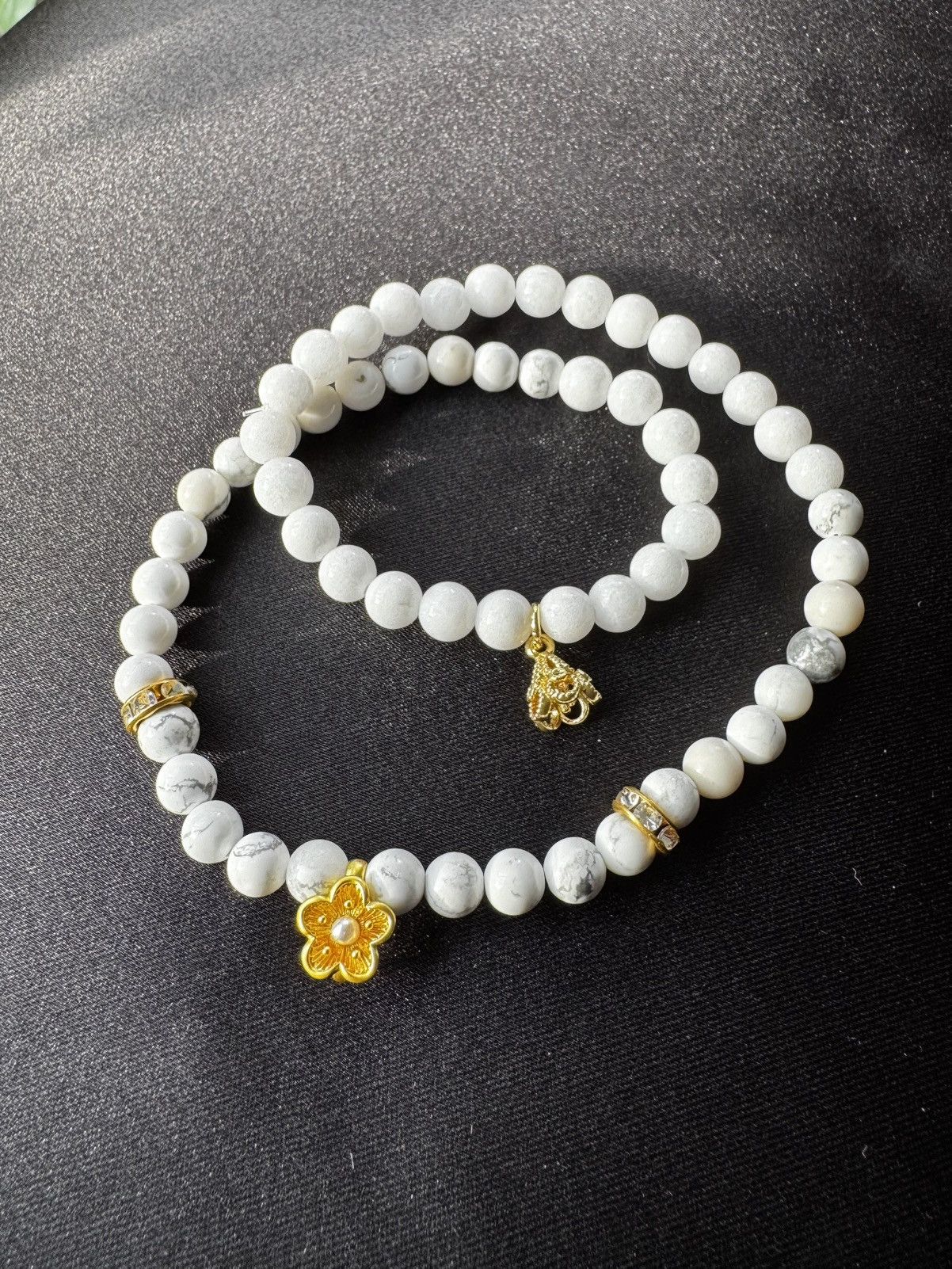Handmade Howlite double layers bracelet Size ONE SIZE - 1 Thumbnail