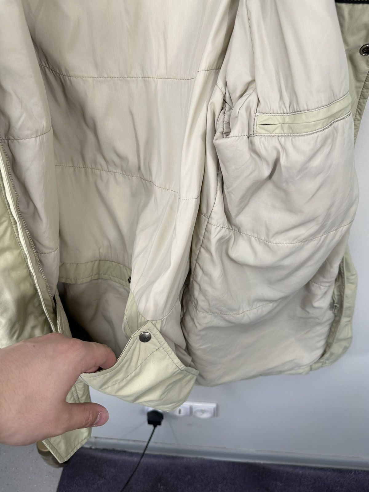 Fay Vintage Fay Stadium For Ema Cream Luxury Nylon Coat Jacket Size US L / EU 52-54 / 3 - 19 Thumbnail