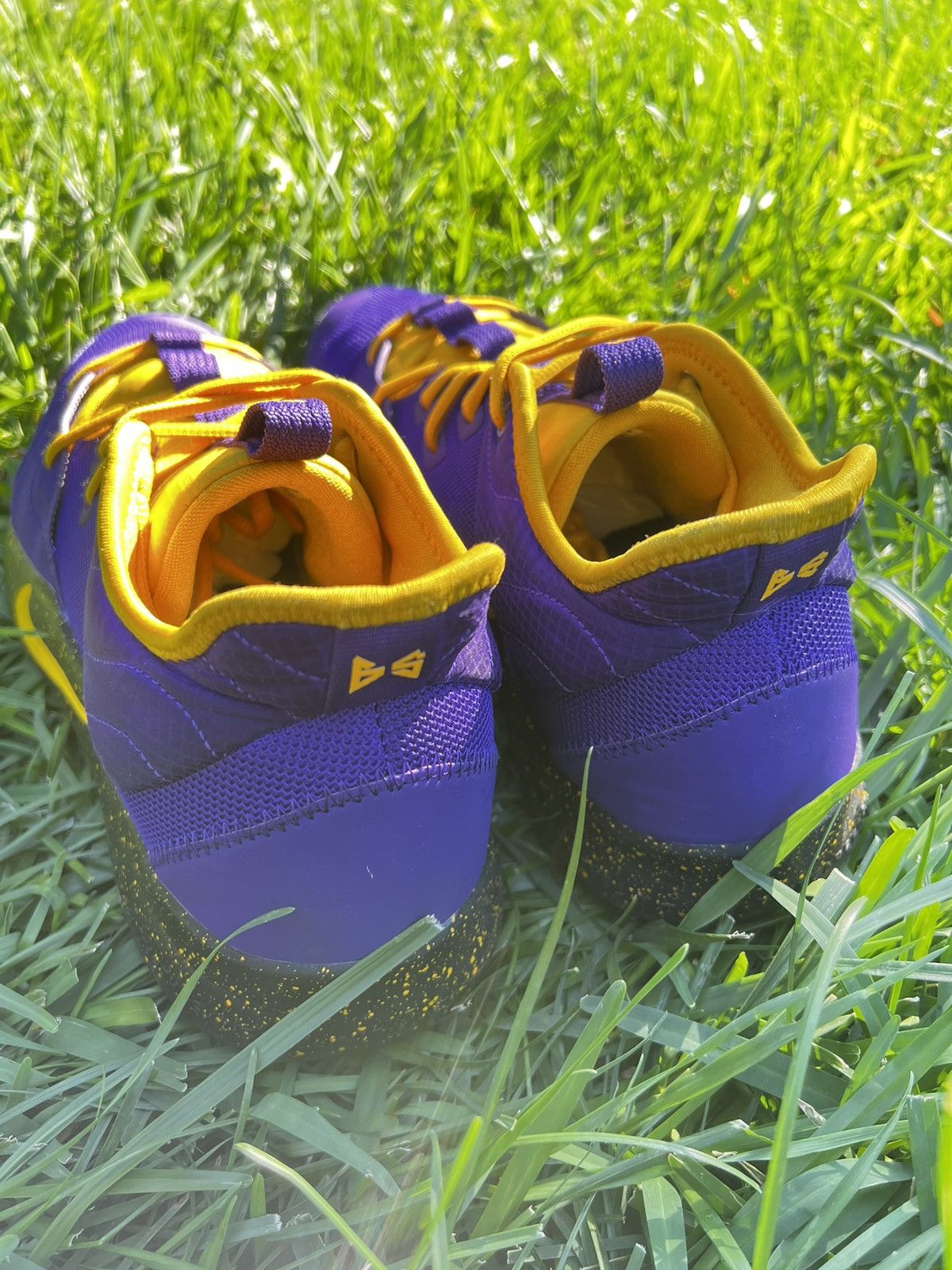 Nike CLEAN Nike PG 3 ID size 13.5 Mens Purple Lakers shoes Size US 13 / EU 46 - 6 Thumbnail