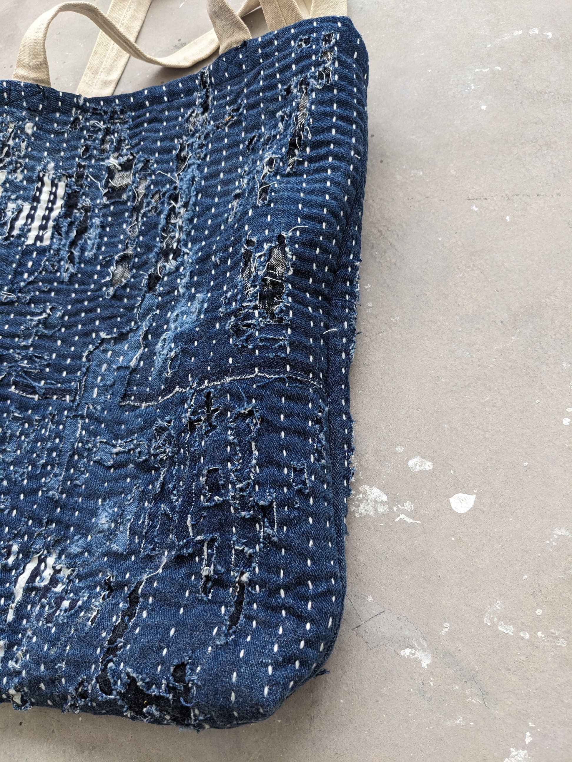 Art Comes First × Japanese Brand Denim Tote Bag Boro Sashiko Inspired Kapital Boro Jeans Size ONE SIZE - 4 Thumbnail