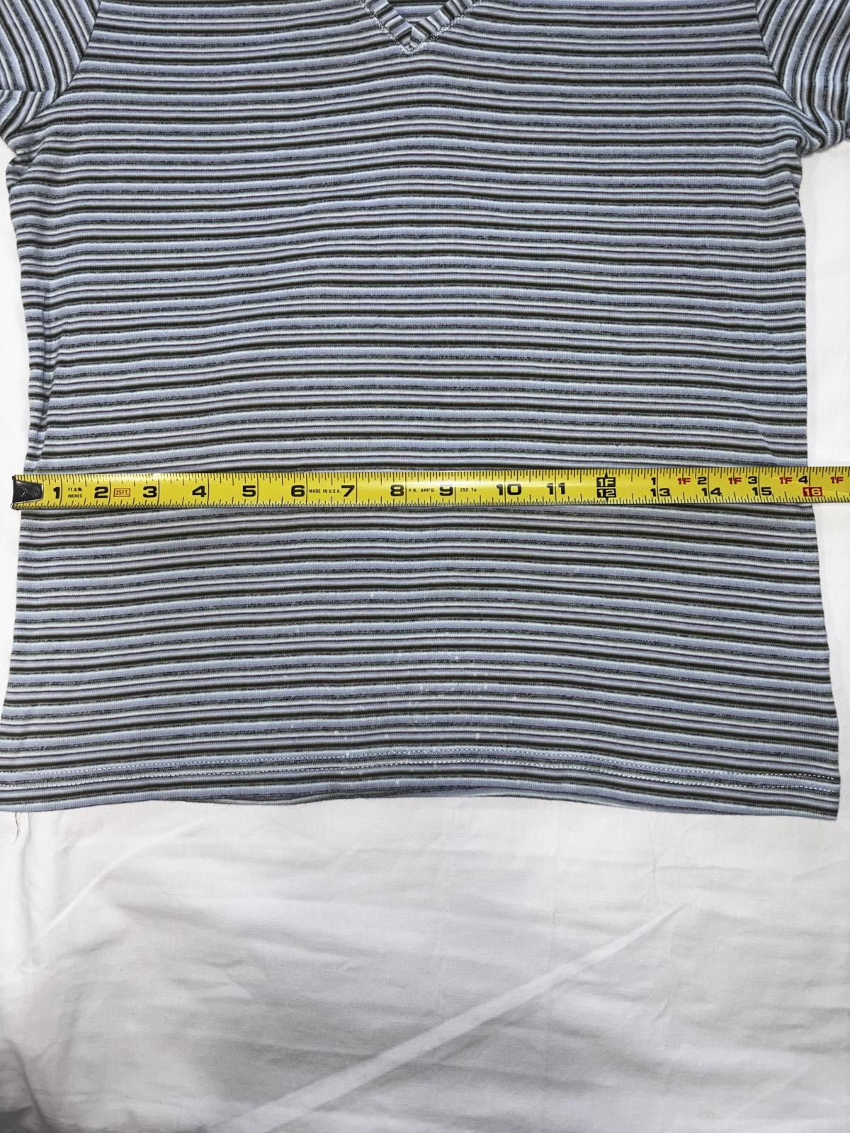 Columbia Columbia Vintage Striped V-Neck Tee Size M / US 6-8 / IT 42-44 - 5 Thumbnail