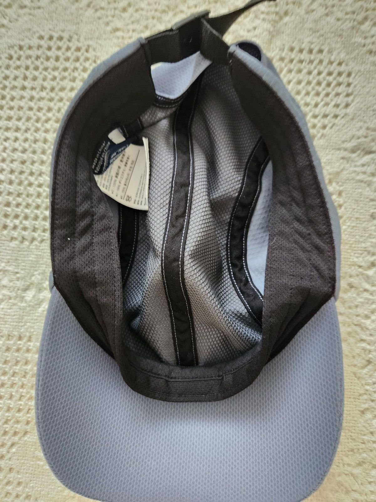 Arc'teryx Arc’teryx Panel Mesh Hat Gray Accelero Vintage 2000s Size ONE SIZE - 2 Thumbnail