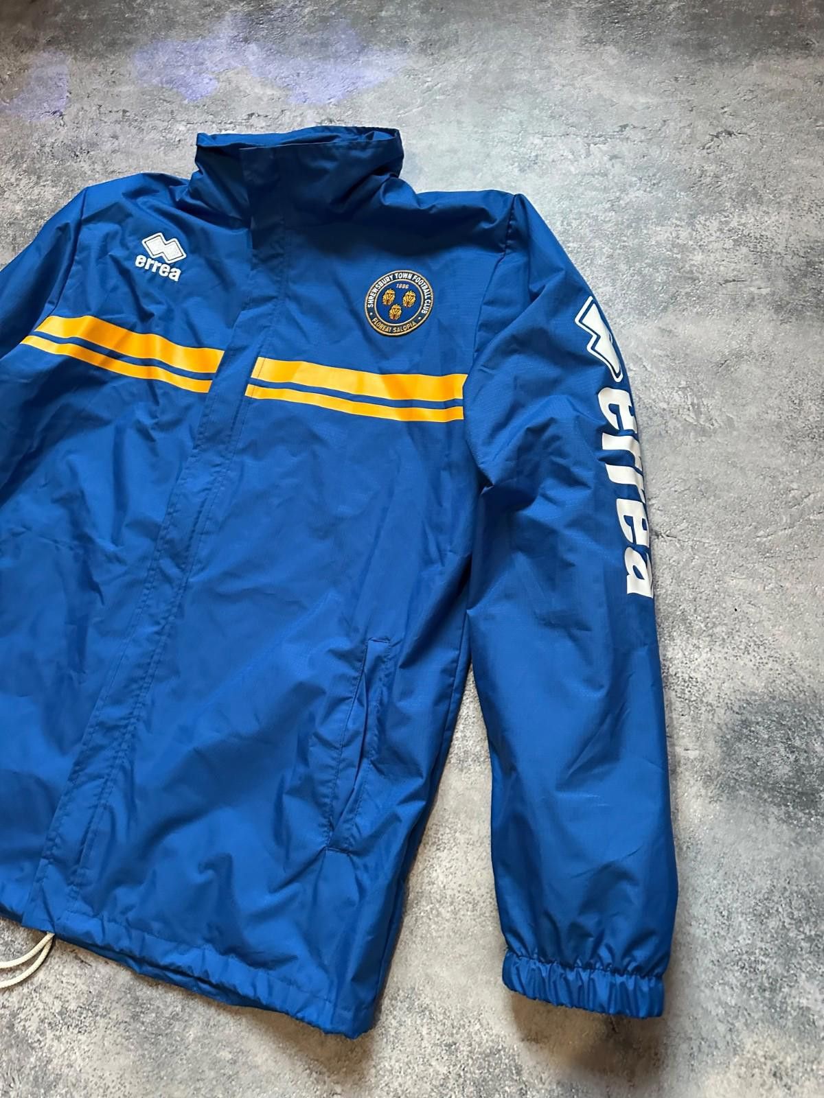 Errea 2014-16 Shrewsbury Town Hood Football Soccer Training Jacket Size US XL / EU 56 / 4 - 3 Thumbnail