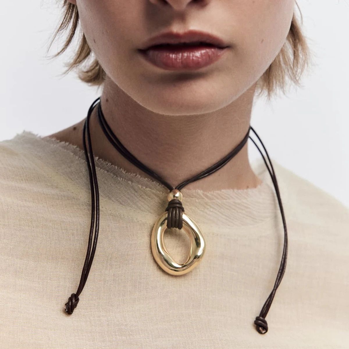 Other Vintage Metal Pendant Necklaces Size ONE SIZE - 1 Thumbnail