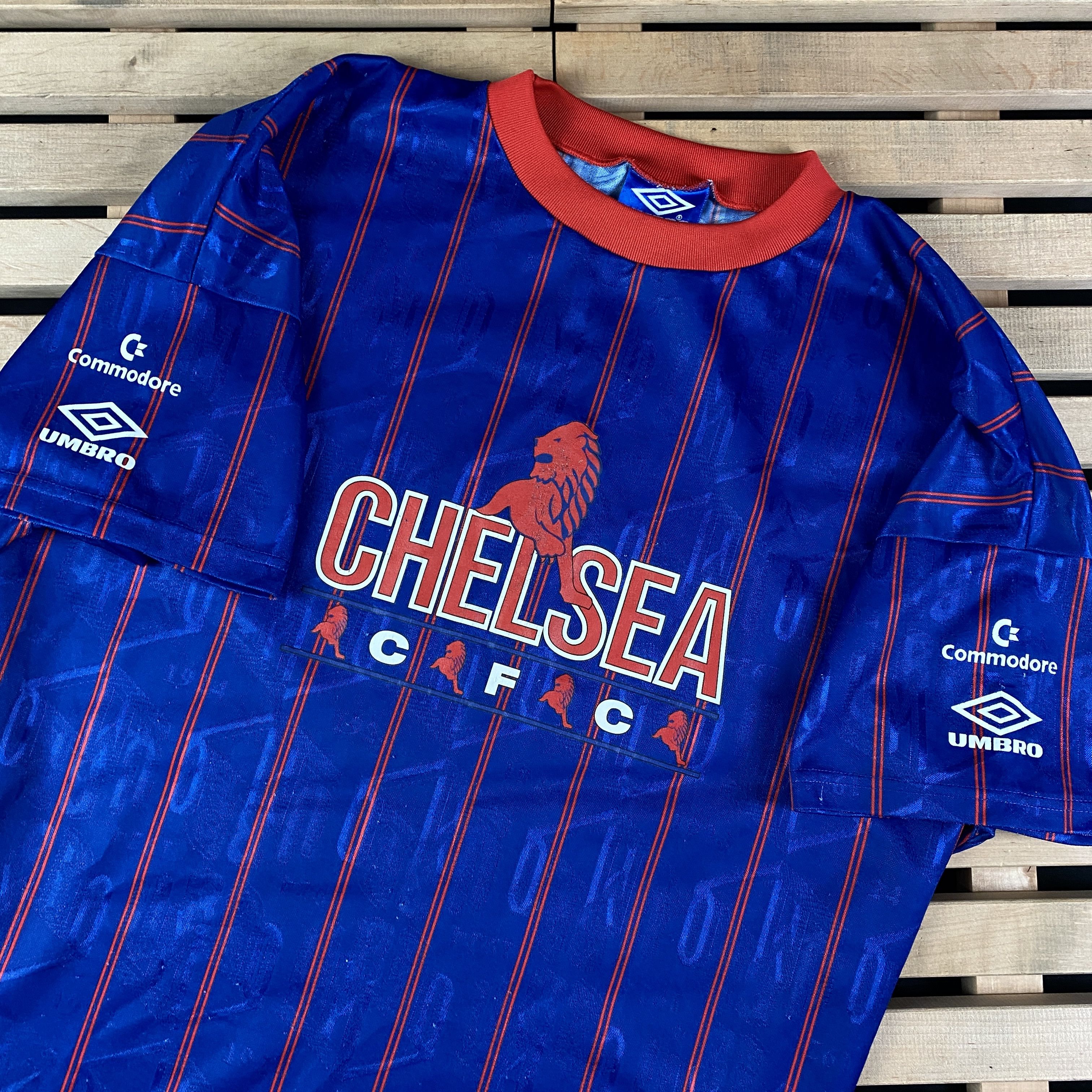 Umbro × Vintage Mens Vintage Umbro Football Training Shirt Chelsea Size XL Size US XL / EU 56 / 4 - 4 Thumbnail