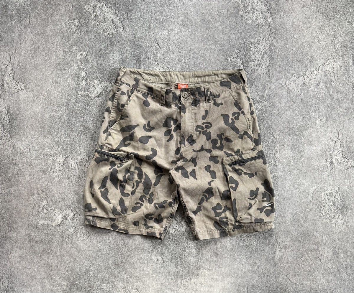 Nike Nike M/size camouflage cargo shorts 🩳 casual Size US 32 / EU 48 - 8 Thumbnail