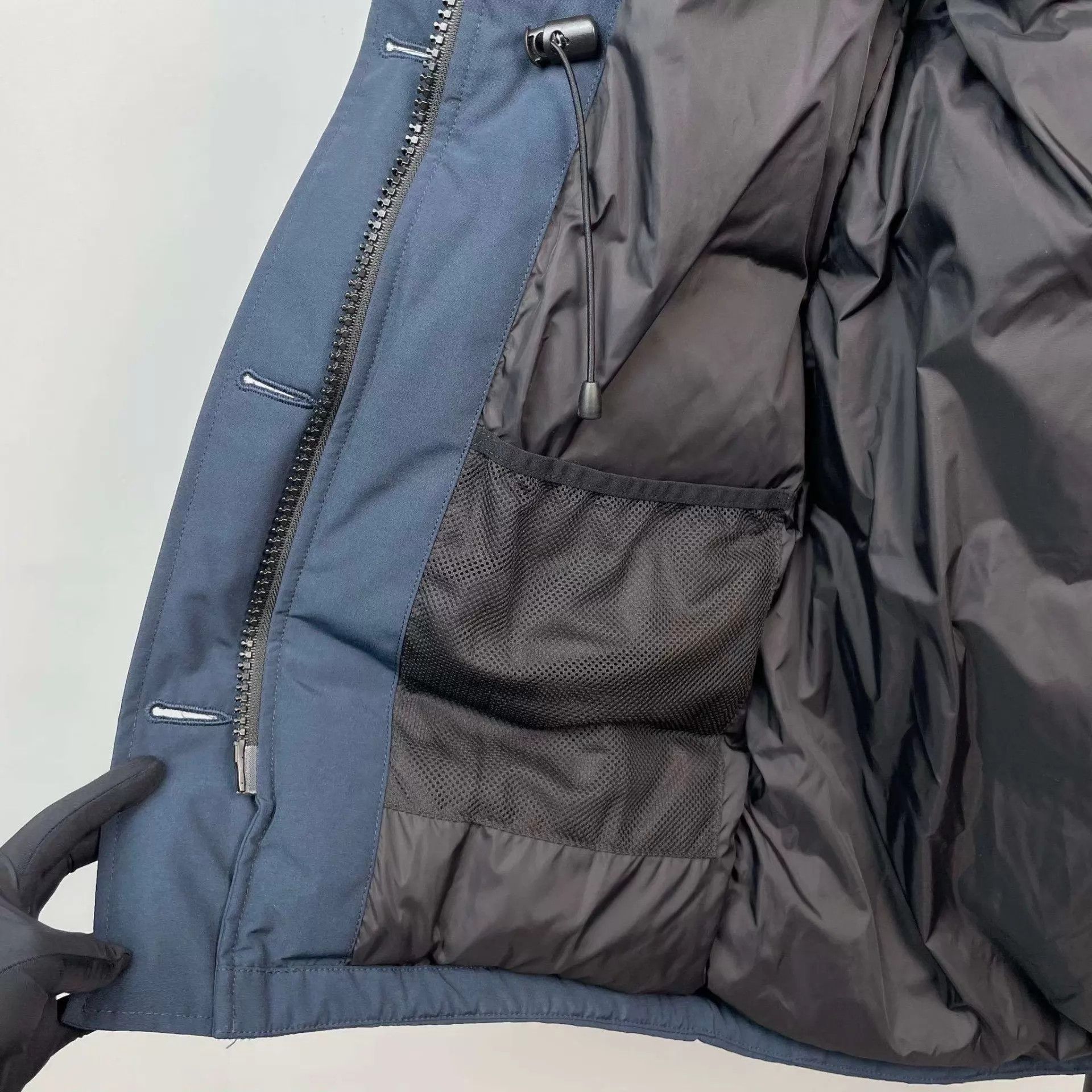 Canada Goose Canada Goose hooded down coat XS navy blue 95 New Size XS / US 0-2 / IT 36-38 - 9 Thumbnail
