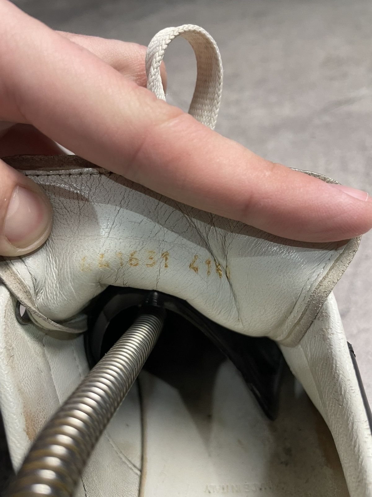 Alexander McQueen Alexander McQueen Sneakers Size 41.5 Size US 8.5 / EU 41-42 - 15 Thumbnail
