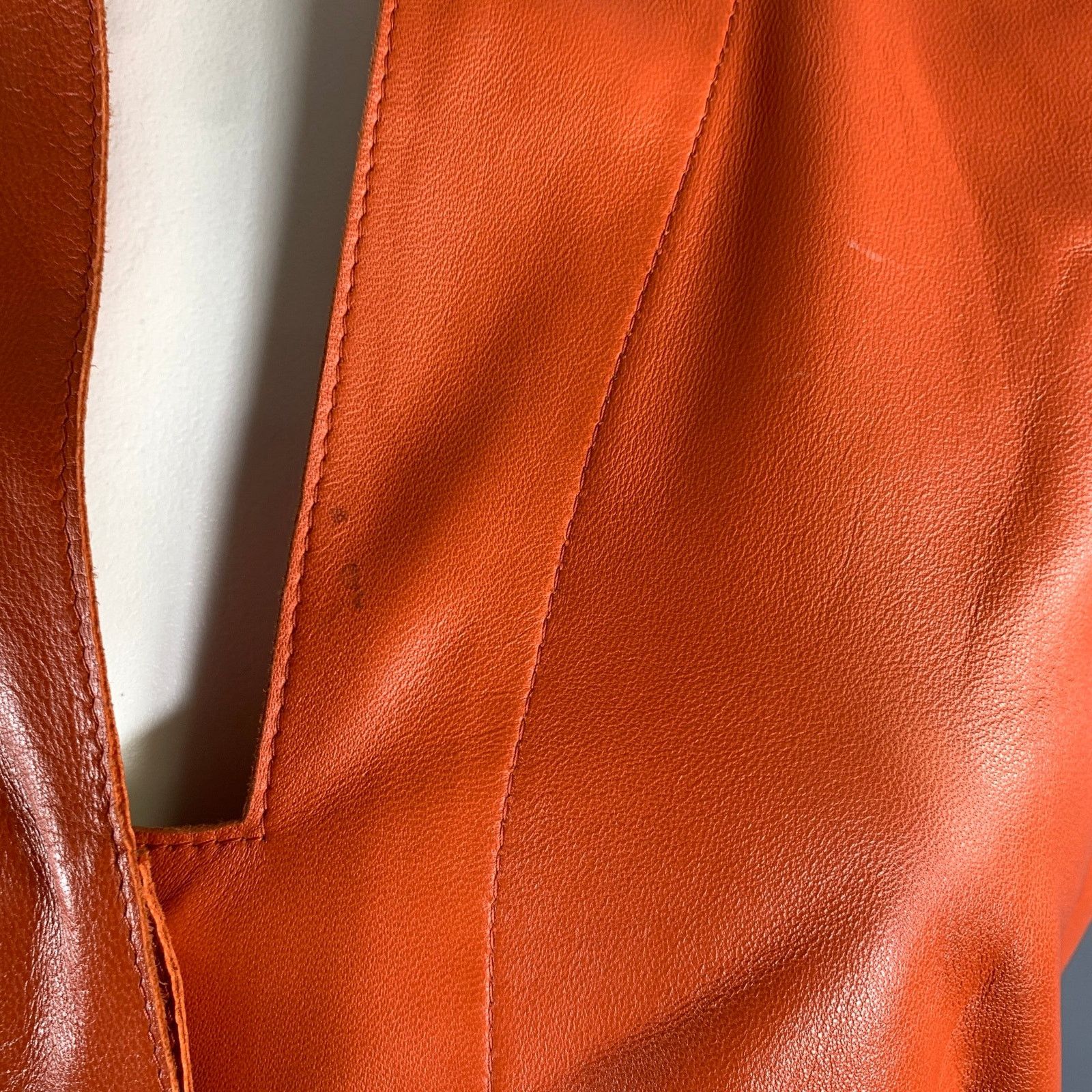Akris AKRIS Size M Leather Lambskin Sleeveless Casual Top Size M / US 6-8 / IT 42-44 - 4 Thumbnail