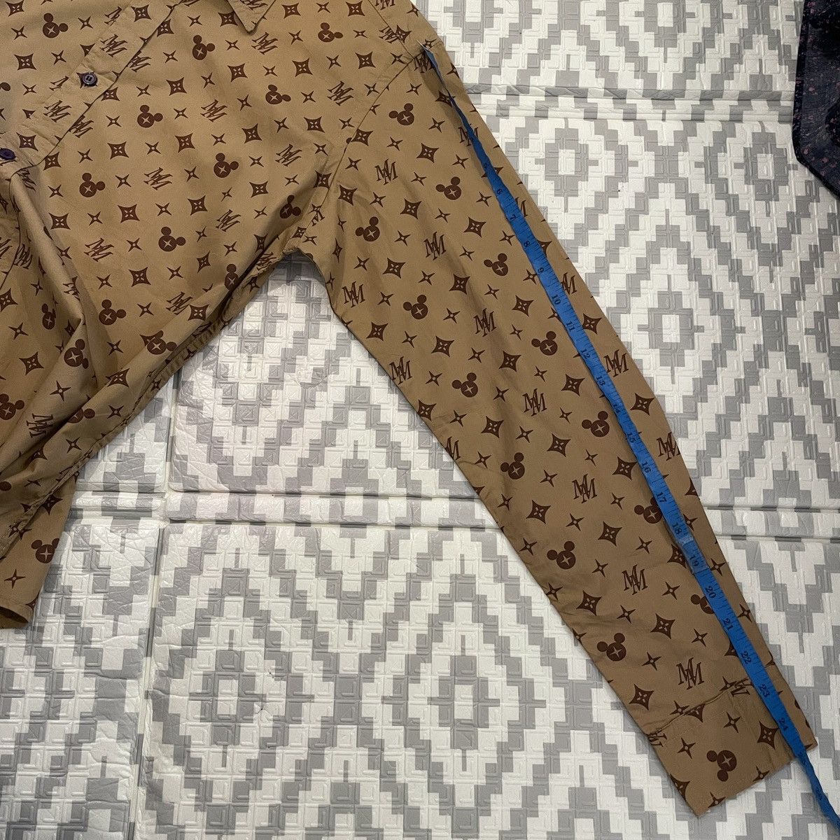 Mickey Unlimited Vintage mickey unlimited louis vuitton monogram design shirt Size US L / EU 52-54 / 3 - 12 Thumbnail